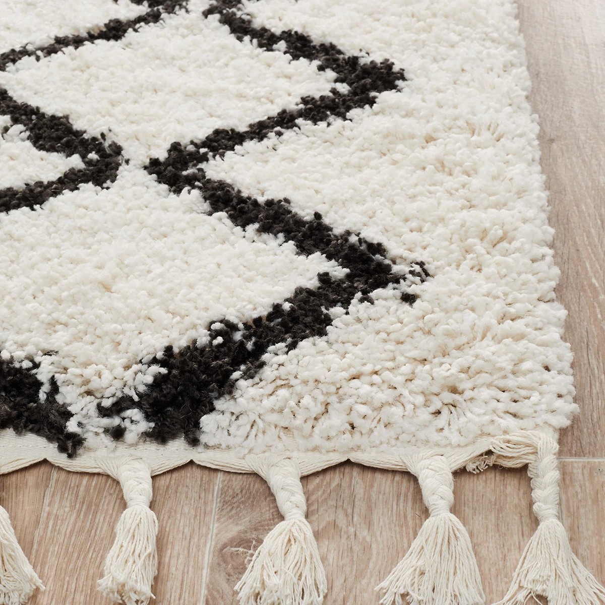 3 Common Ground Rugs Amber 11 400x80cm - Large Shag Rug - Natural, 3 of 7