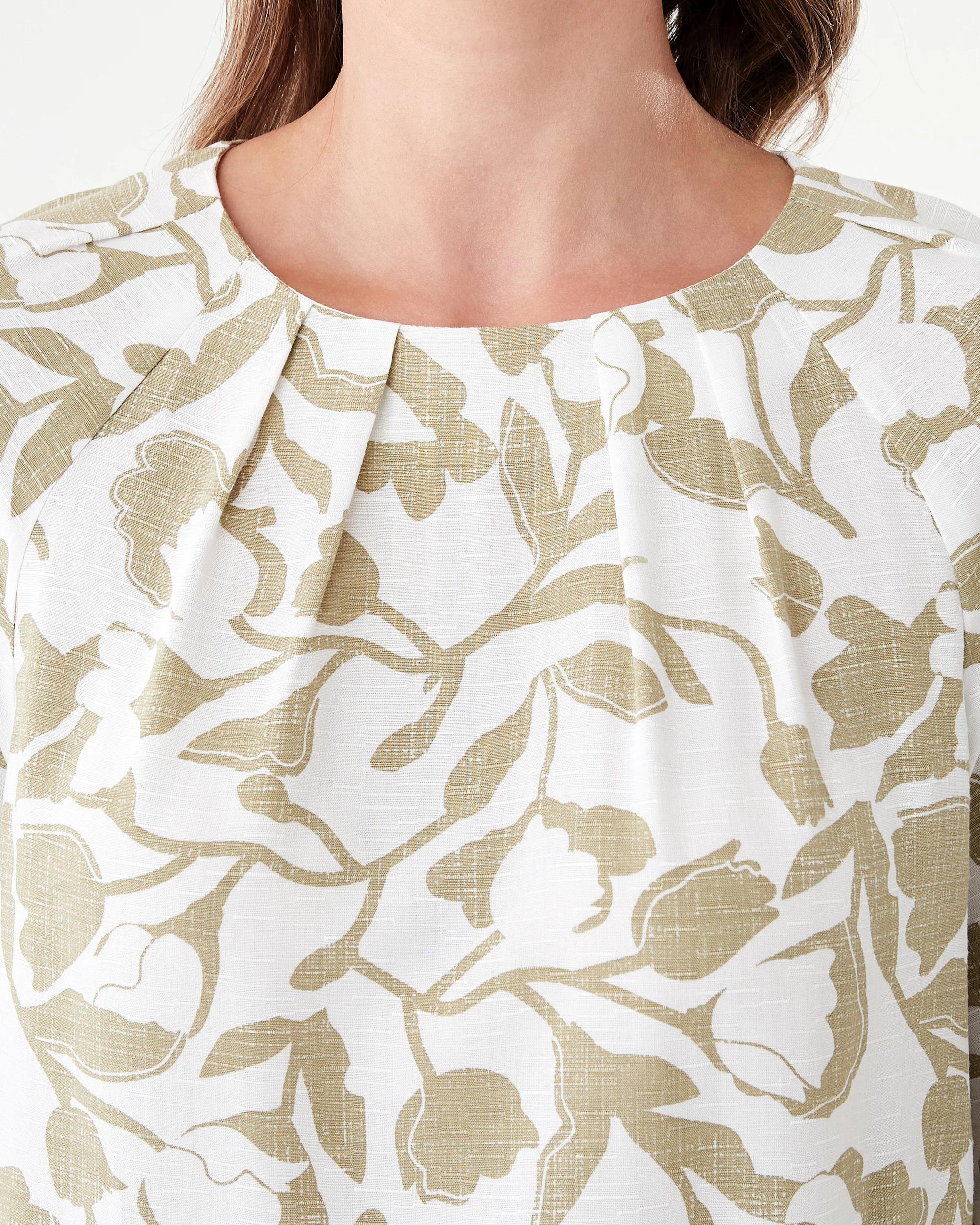 5 Short Sleeve Tuck Top Green Flrl, 5 of 7