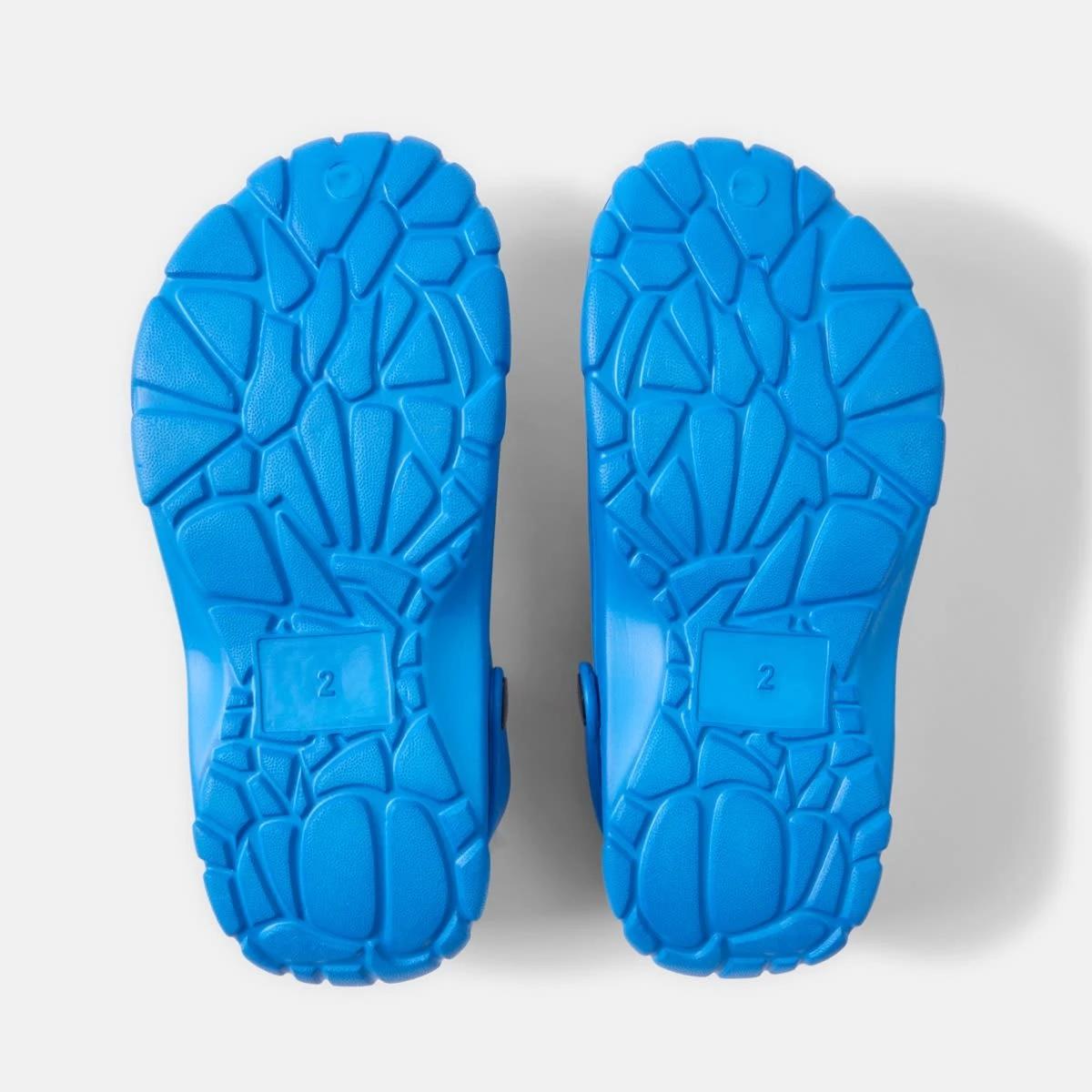 3 Senior Sonic License Clogs SONIC BLUE, 3 of 4