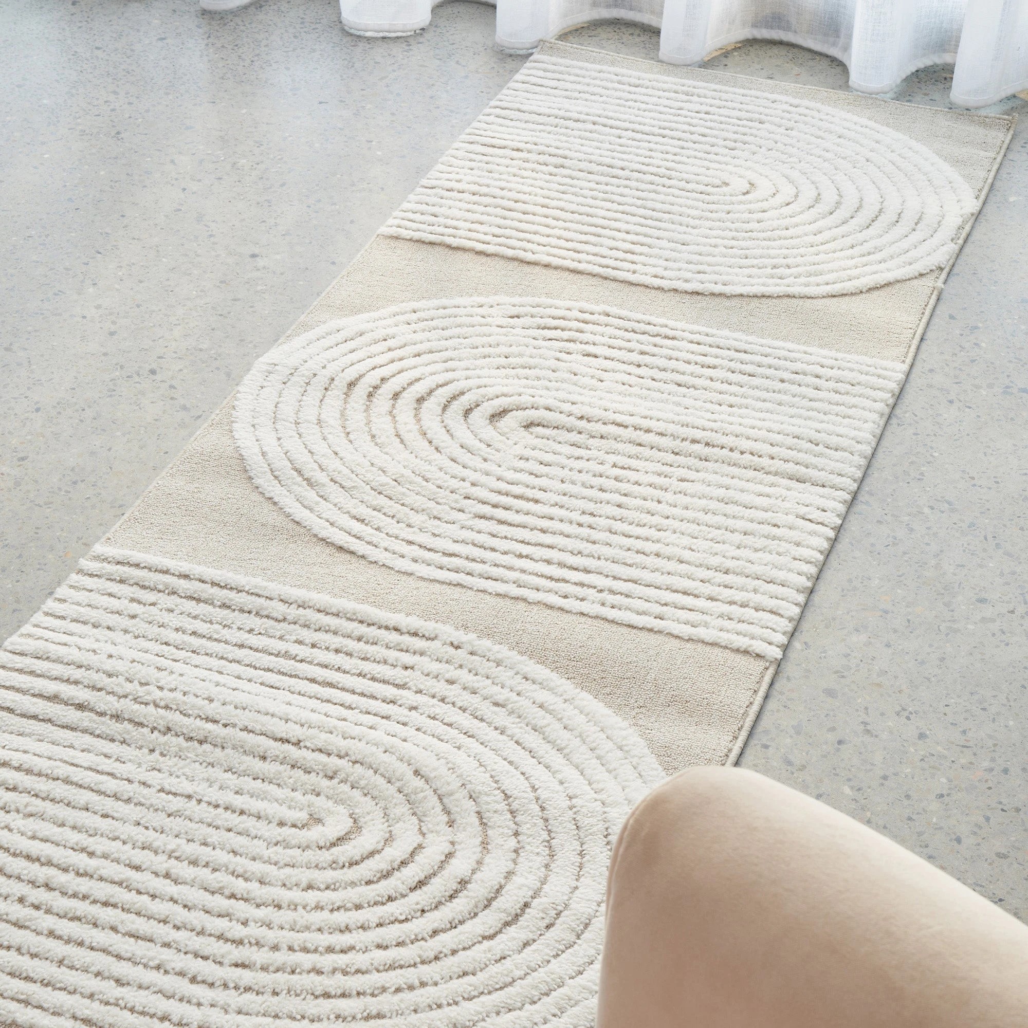 2 Common Ground Rugs Nirvana 88 400x80cm - Beige, 2 of 7