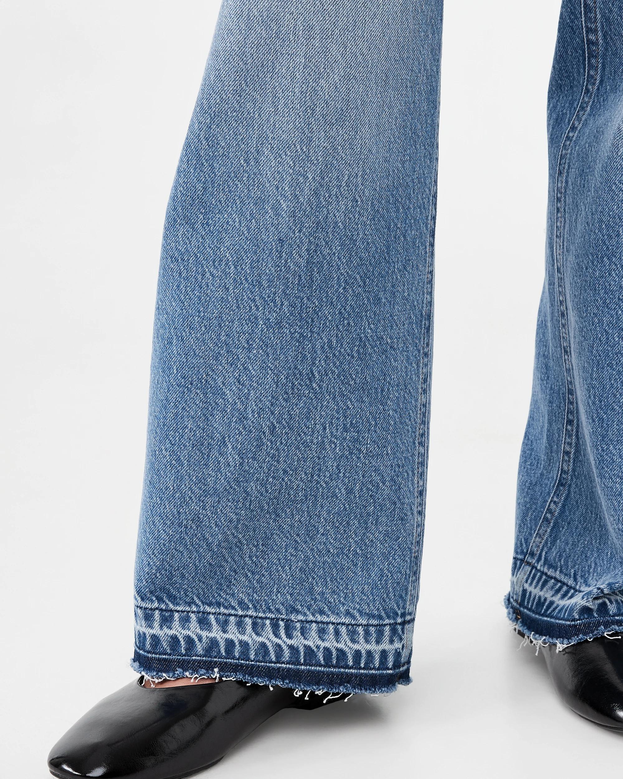 7 Straight Leg Undone Hem Jeans Mid Wash, 7 of 7
