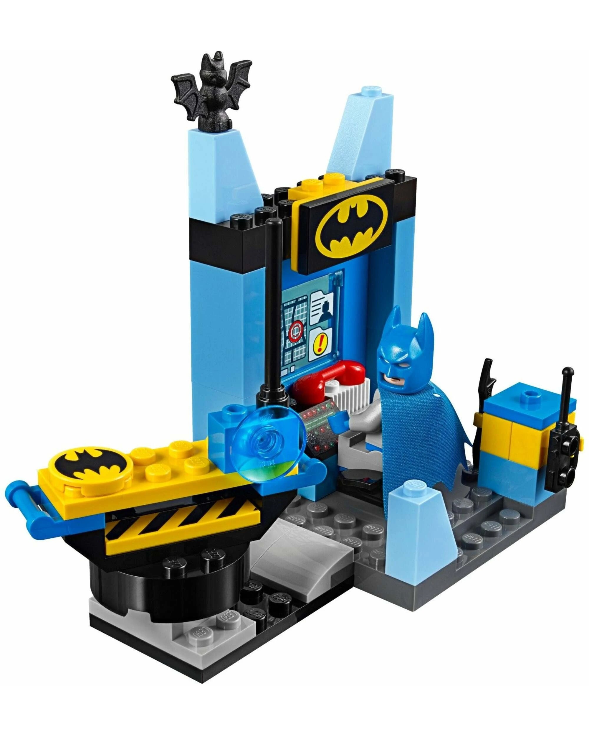 2 LEGO 10724 Batman & Superman vs. Lex Luthor Batcave, 2 of 5