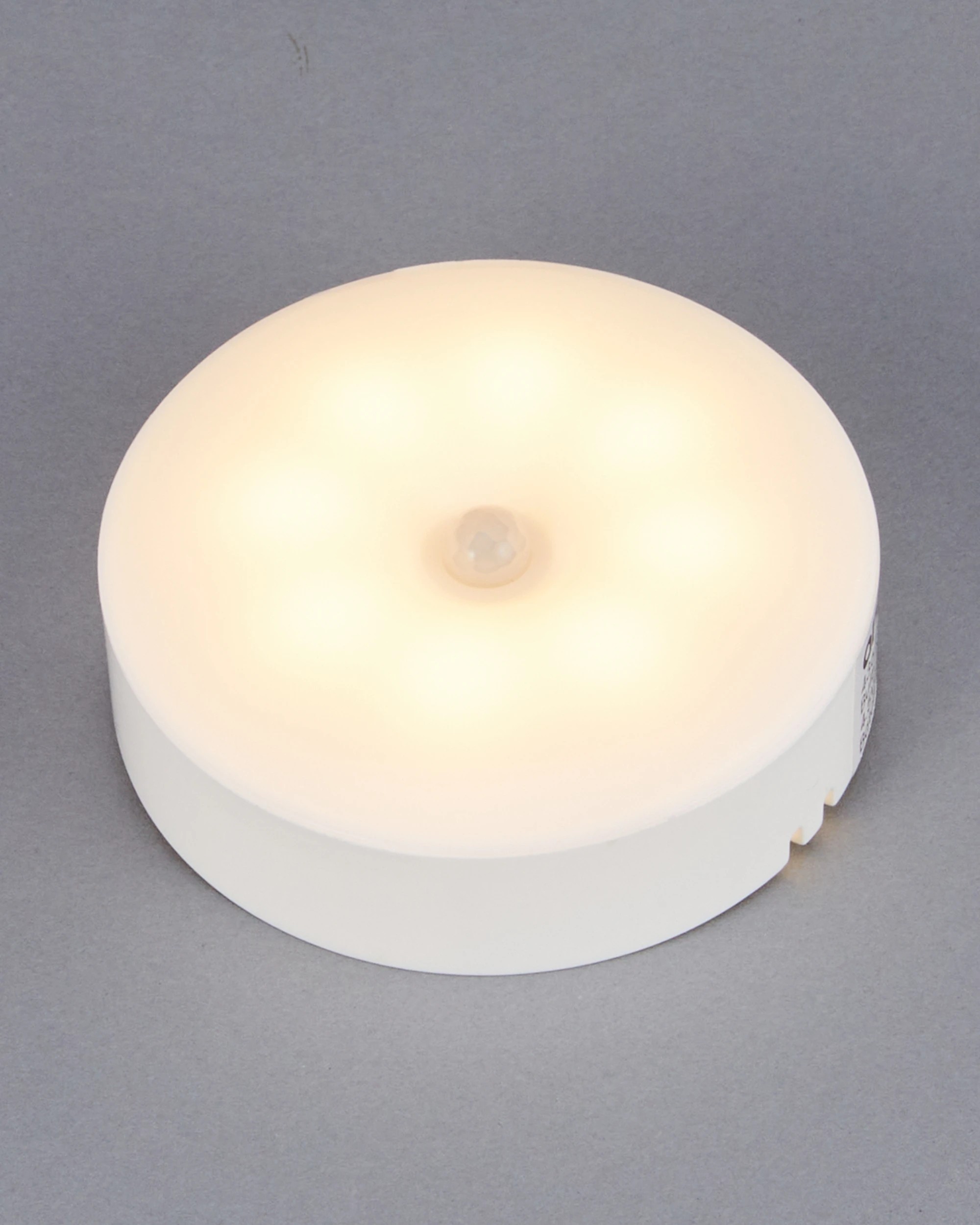 1 3 Pack Motion Sensor Puck Light, 1 of 7