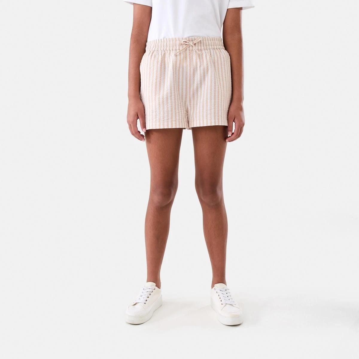 1 Relaxed Stripe Shorts BEIGE STRIPES, 1 of 6