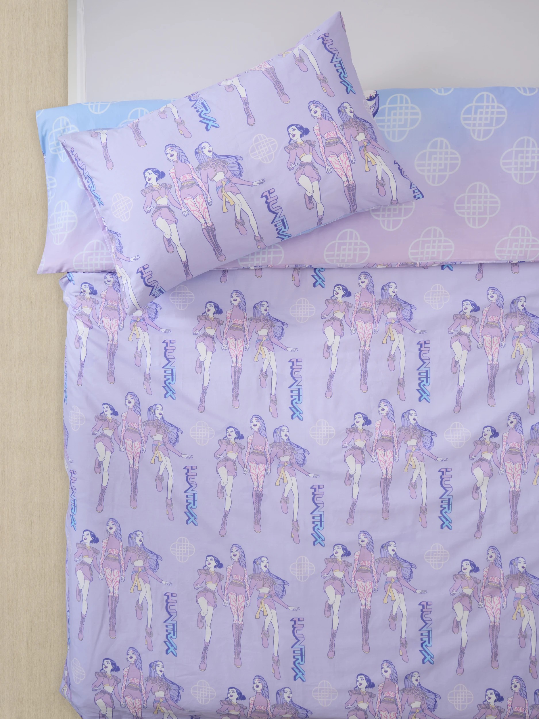 2 KPop Demon Hunters Quilt Cover Set - Queen Bed - Purple, 2 of 4