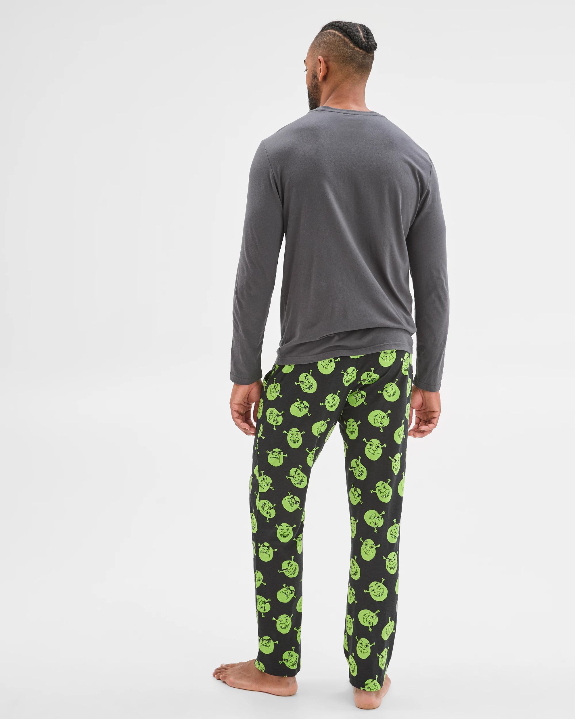6 Target Man Shrek Knit Pyjama Set SHREK, 6 of 6