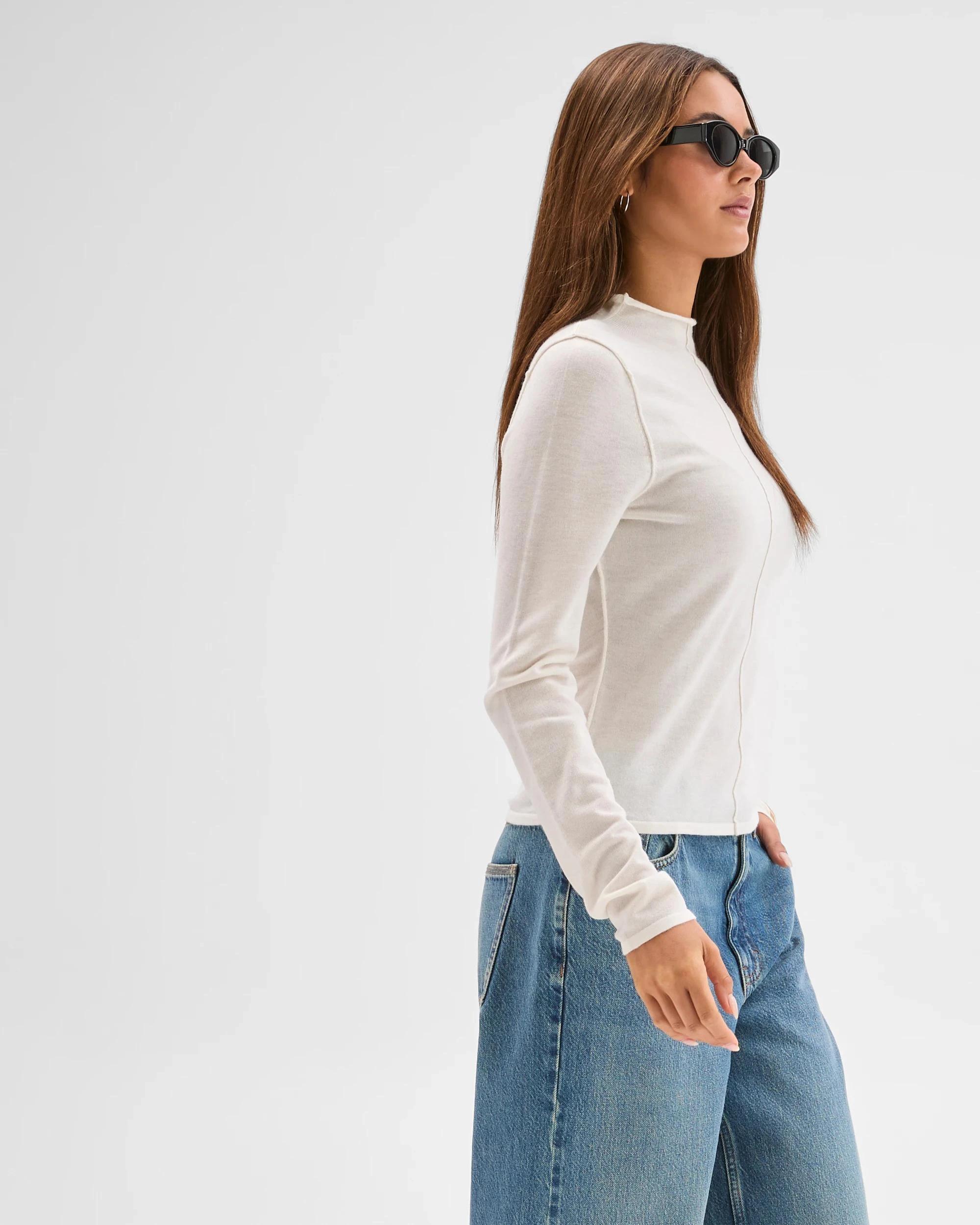 4 Lily Loves Exposed Seam Skivvy Top LIGHT CREAM, 4 of 7