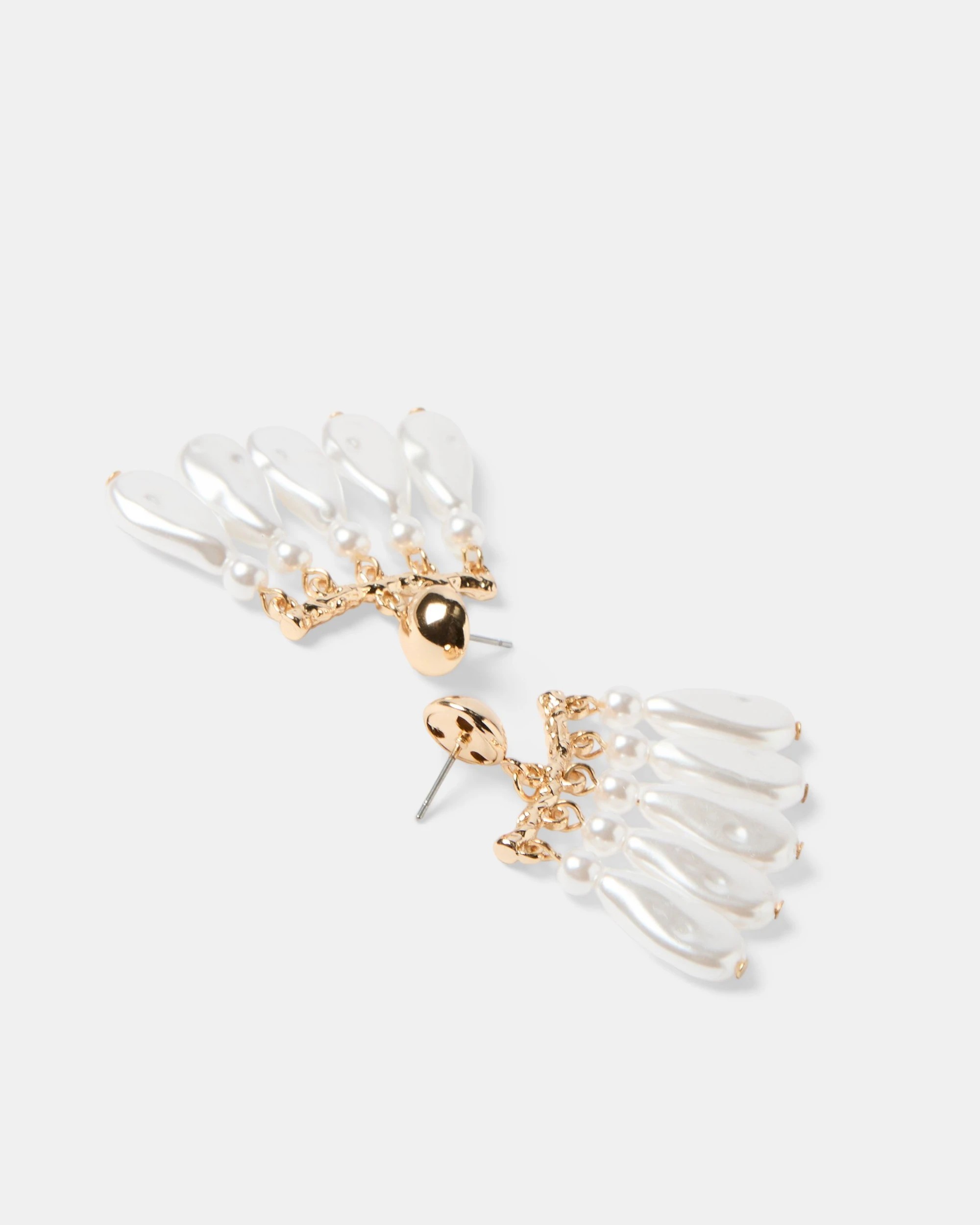 3 Curtain Faux Pearl Earrings - Gold Tone and White, 3 of 4