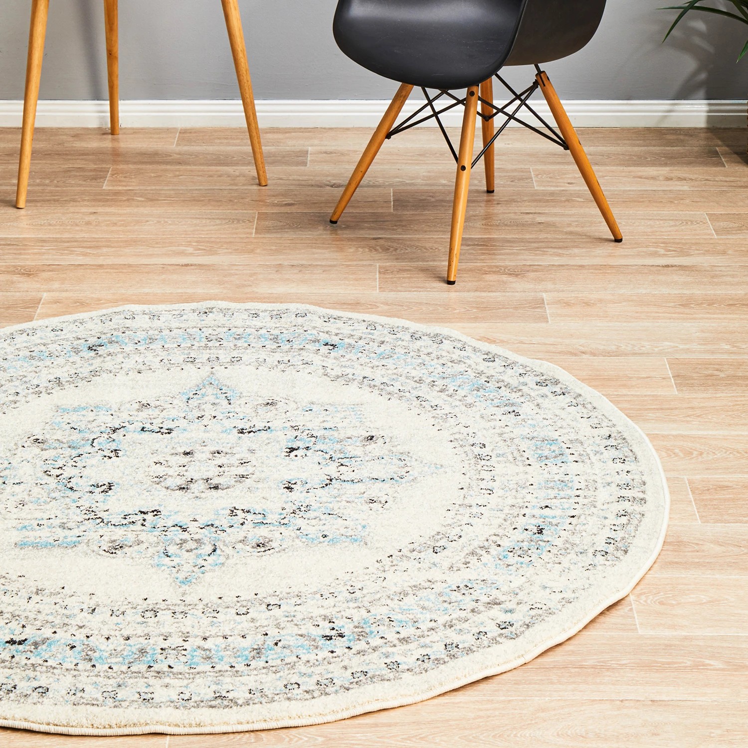 4 Common Ground Rugs Era 922 240x240cm - Large Round Power Loomed Pet Friendly Rug - White, 4 of 7