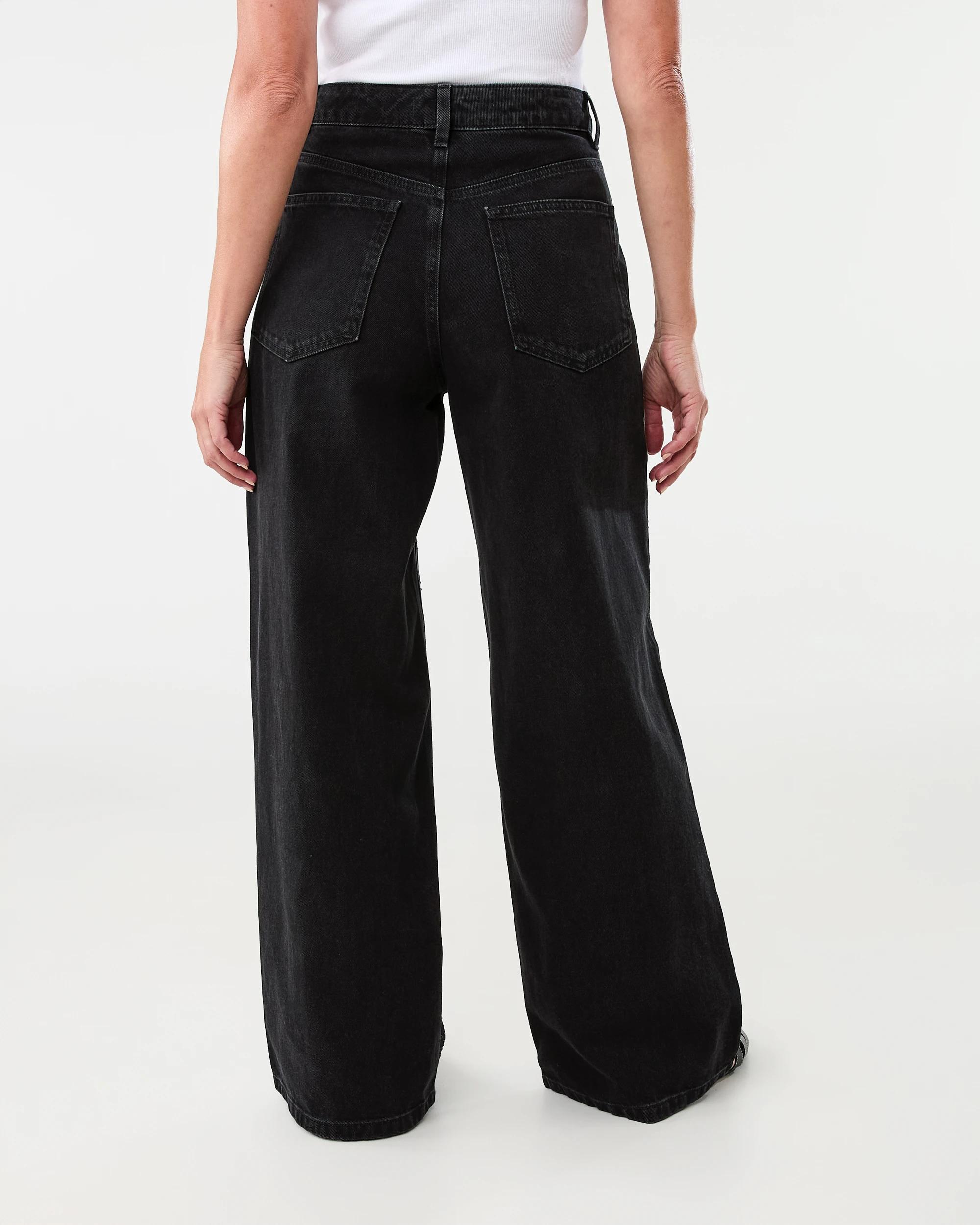 4 Diamante Jeans Black Wash, 4 of 9