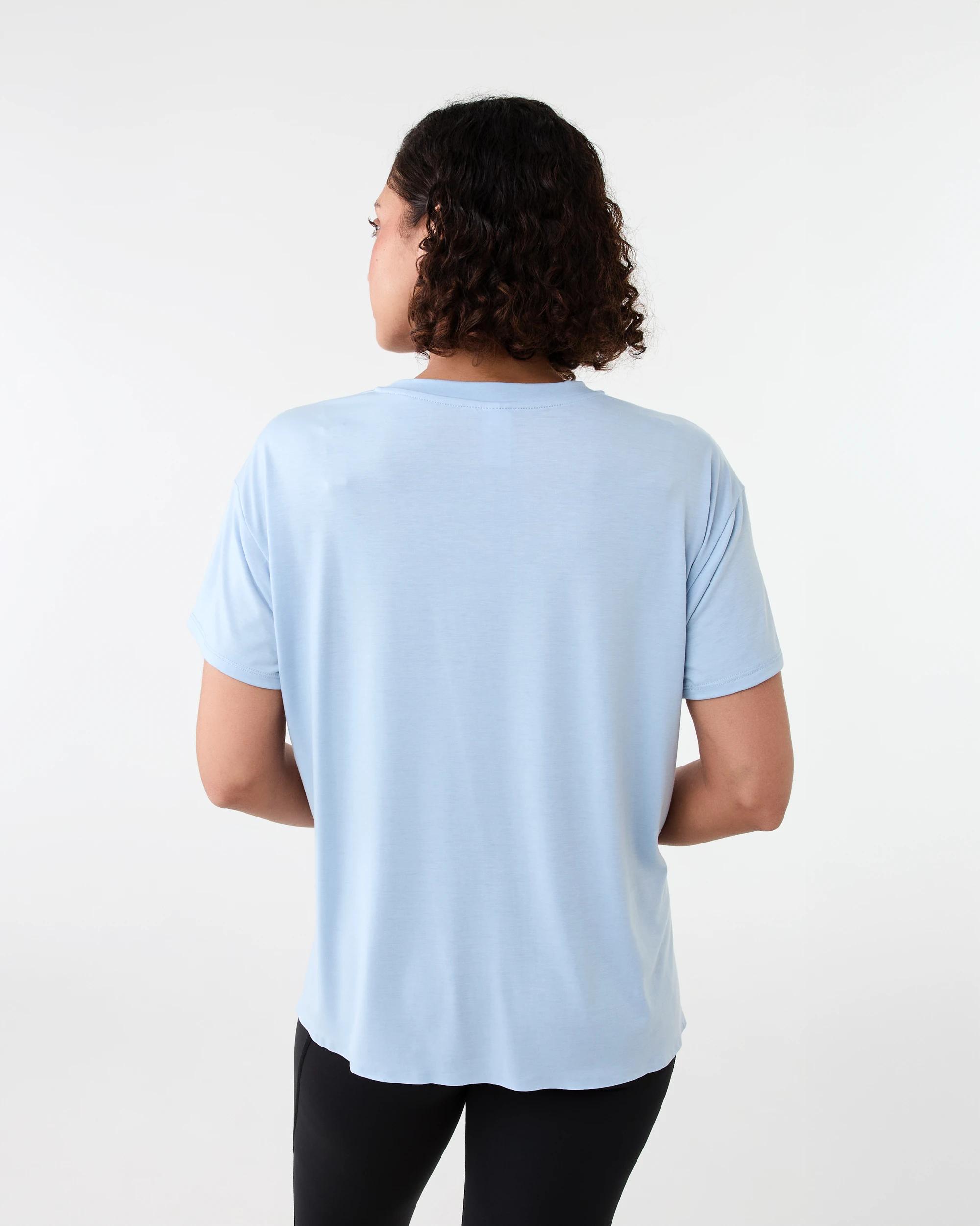 3 Active Womens Split Hem Yoga T-shirt Seashell, 3 of 6
