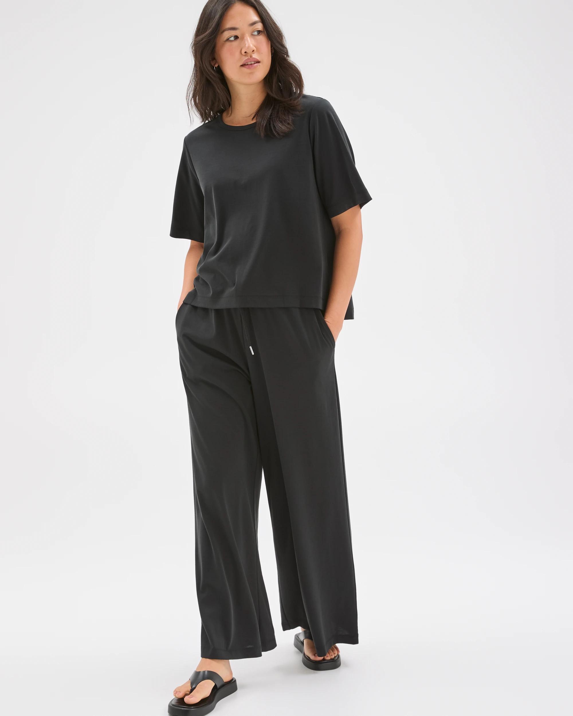 1 Target Woman Relaxed Wide Leg Drape Pants WASHED BLACK, 1 of 7