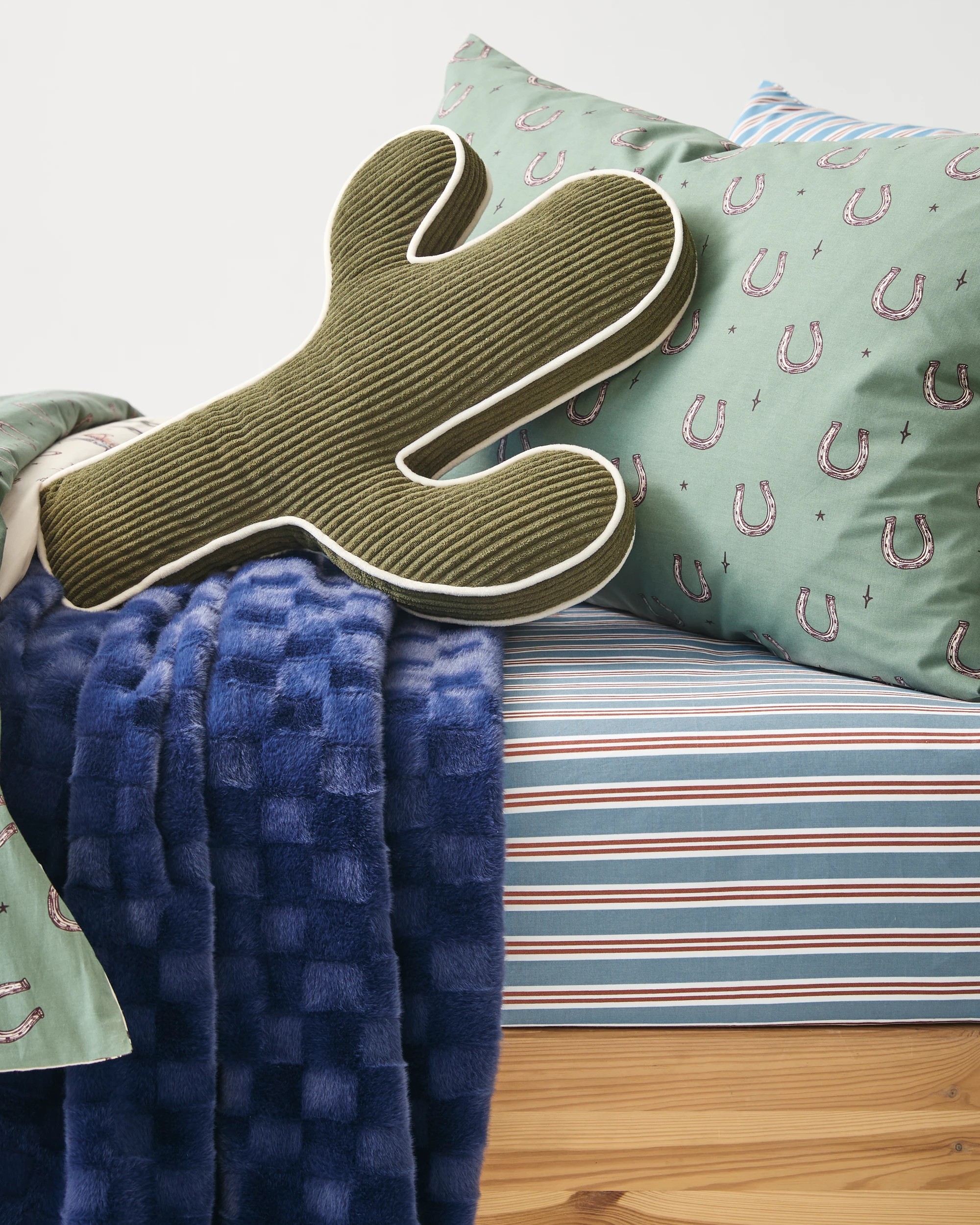 7 Target Australian Cotton Ryder Cowboy Kids Quilt Cover Set - Single Bed - Natural, 7 of 10