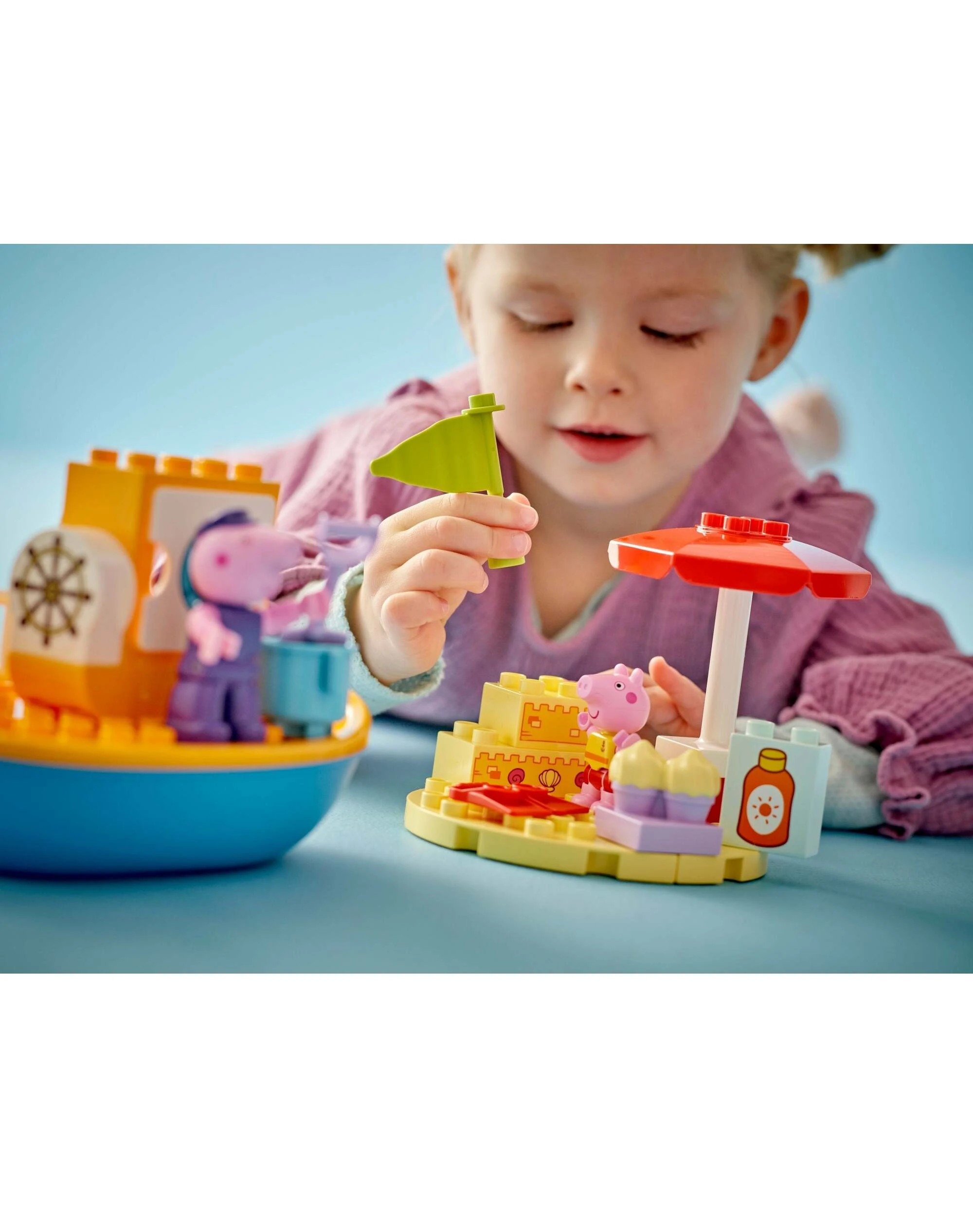 4 LEGO DUPLO 10431 Peppa Pig Boat Trip, 4 of 5