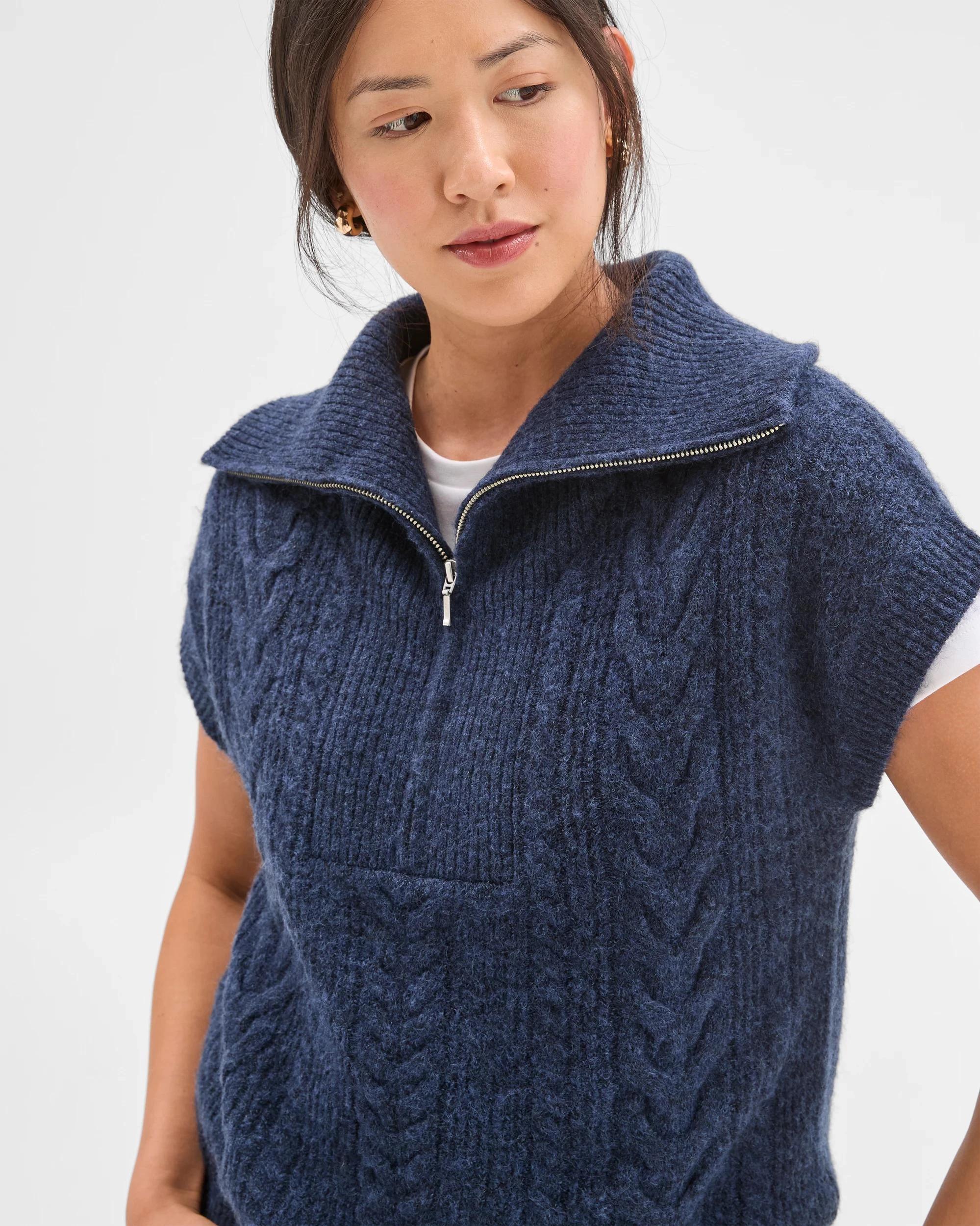 3 Target Woman Lightweight Lofty Cable Knit Vest NAVY, 3 of 6