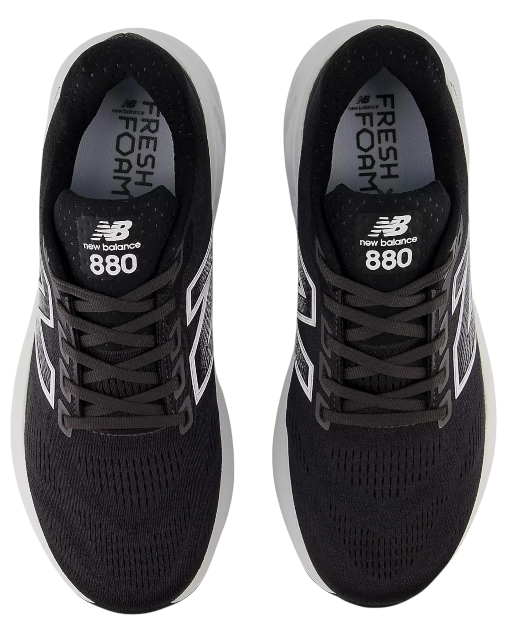 2 New Balance Mens Fresh Foam X 880v15 Black/ White Athletic Shoes BLACK/WHITE, 2 of 6