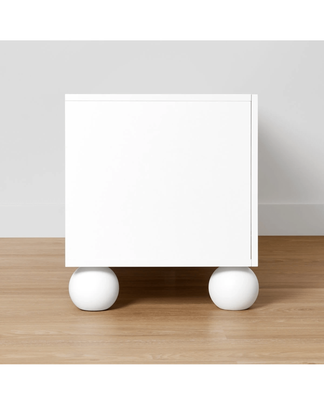 4 Burleigh Entertainment Unit, 4 of 9