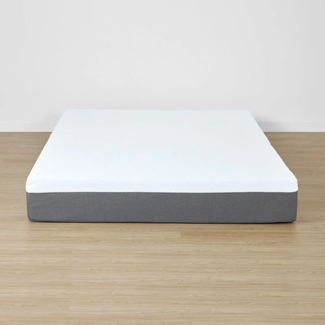 2 Queen Bed Ultra Cool Gel Memory Foam Mattress, 2 of 6