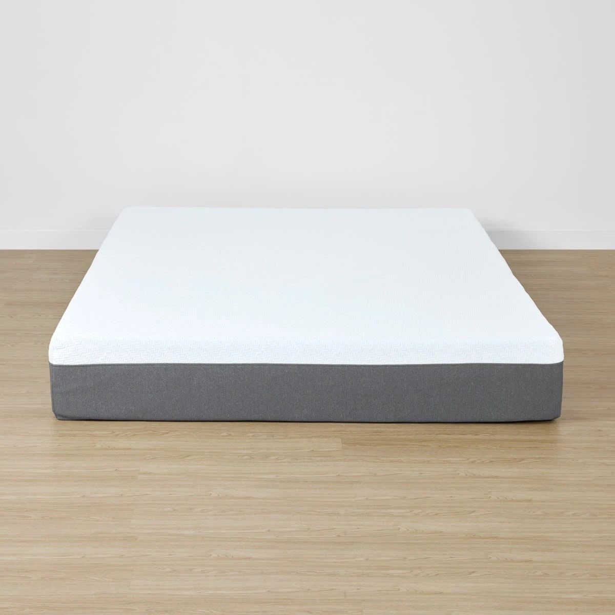 2 Queen Bed Ultra Cool Gel Memory Foam Mattress, 2 of 6