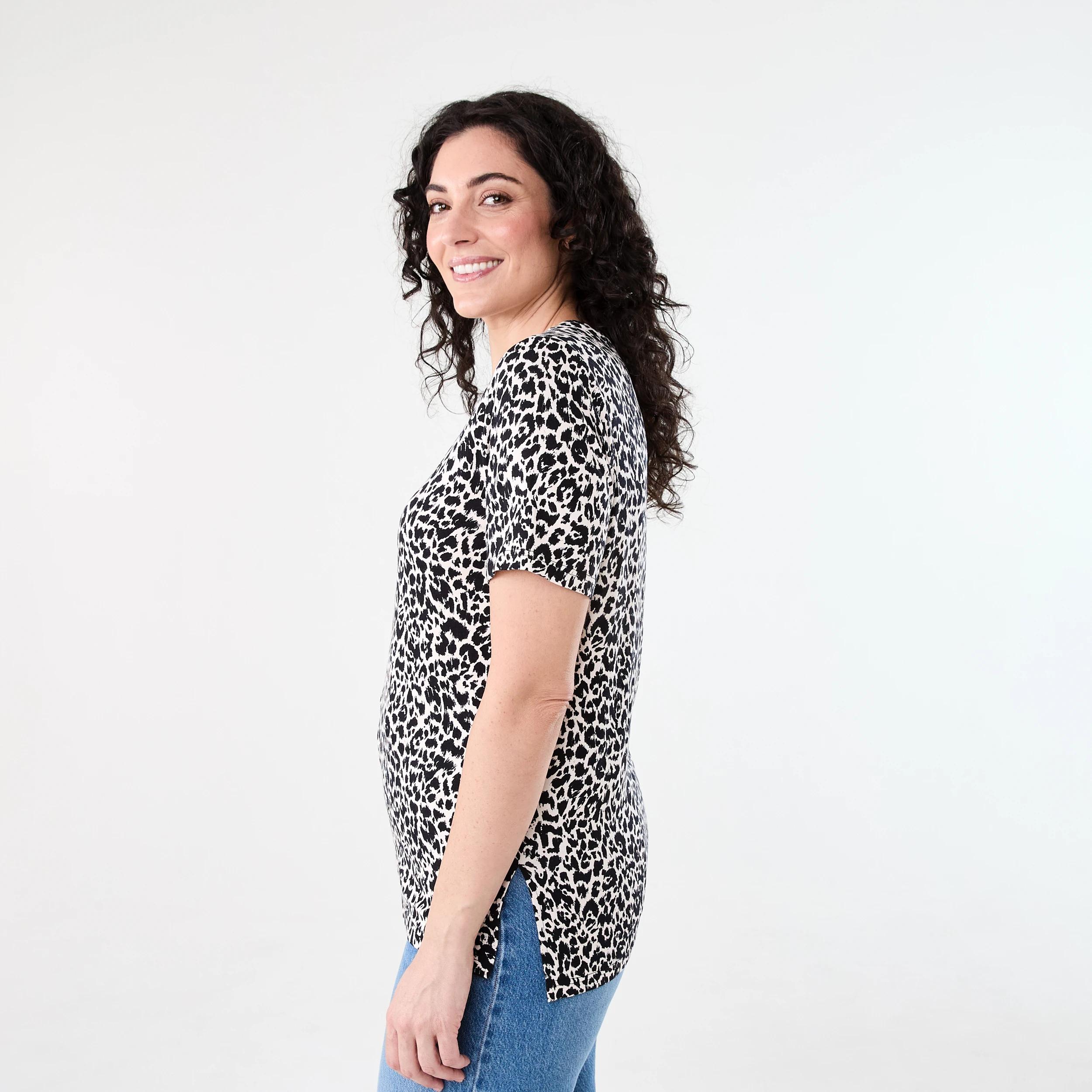 2 Short Sleeve Stepped Hem Tunic MONO LEO BLACK, 2 of 6