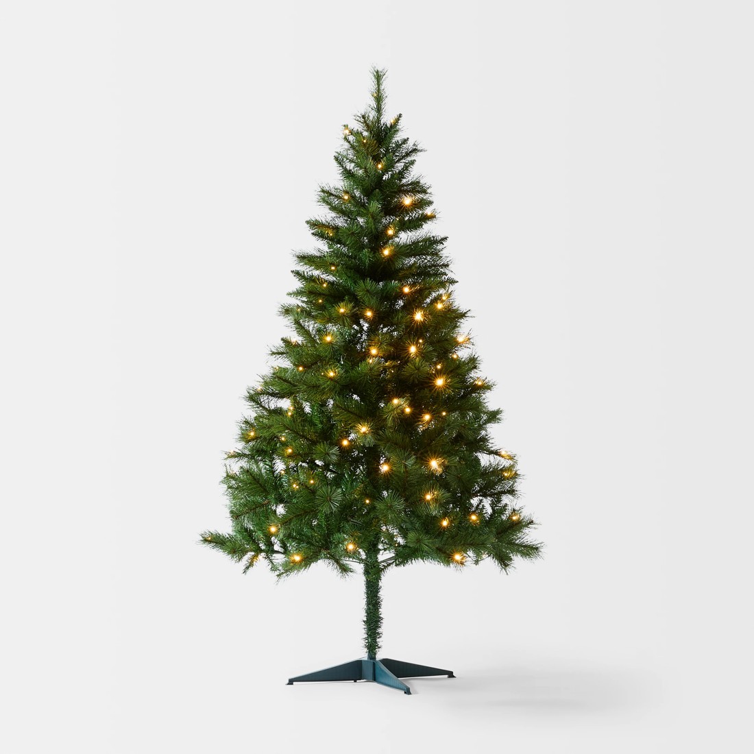 1 1.82m (6ft) Kingston Prelit Christmas Tree, 1 of 8