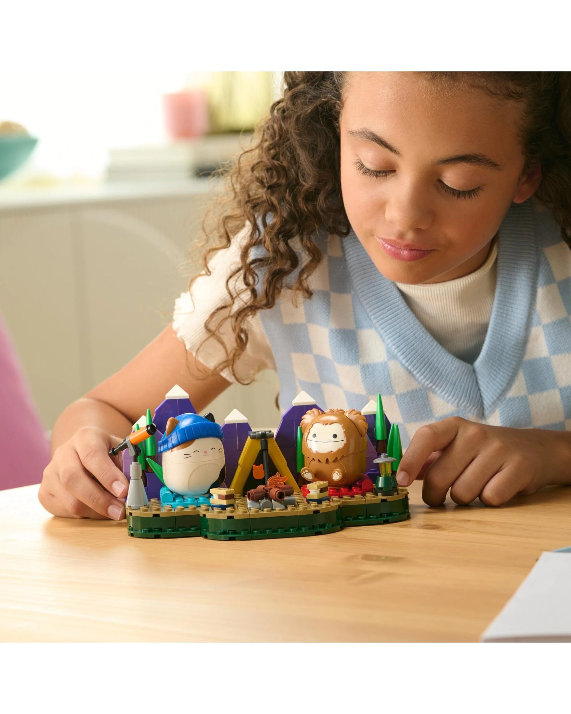 8 Squishmallows BLDR Outdoor Adventure Club Building Set, 8 of 10
