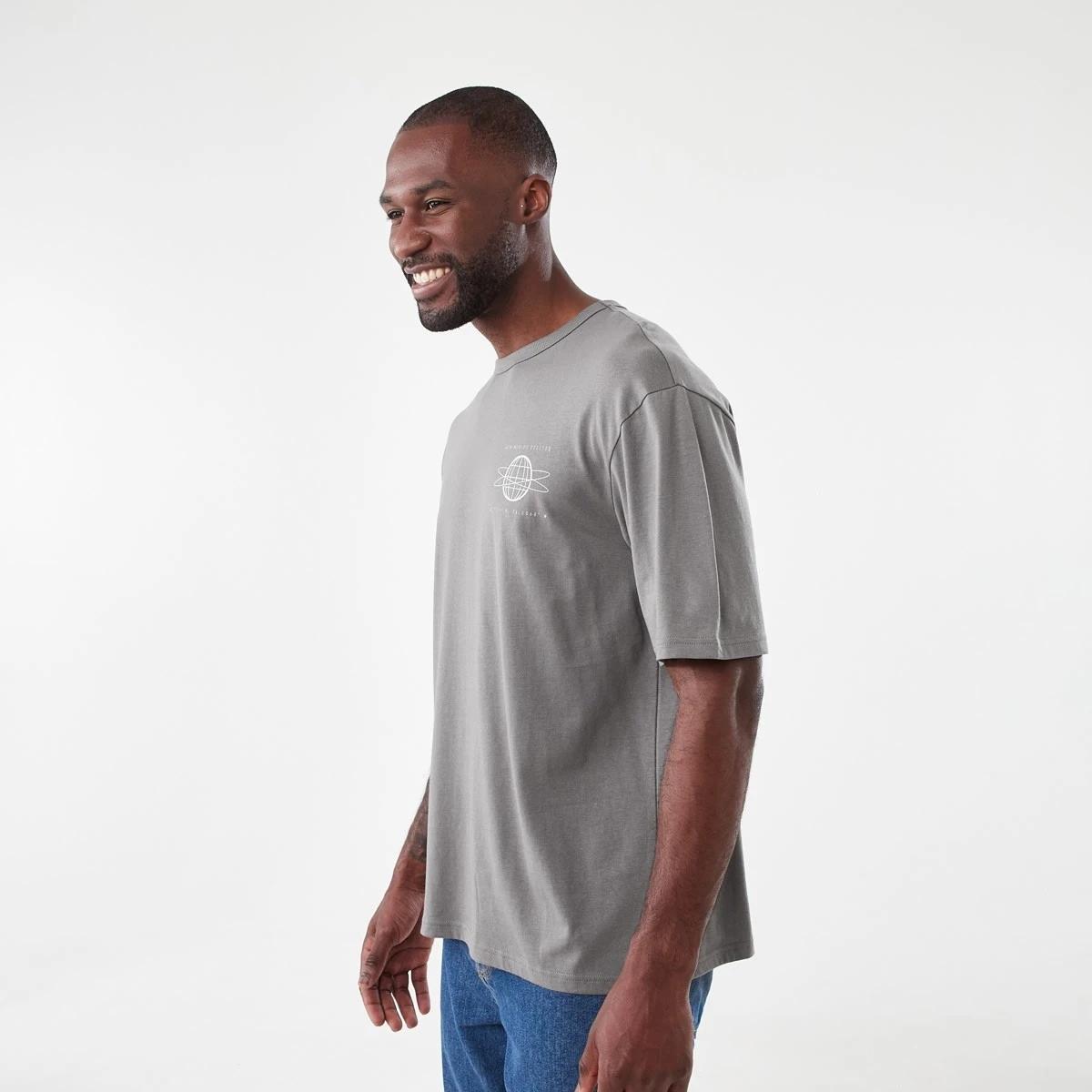 2 Oversized Graphic T-shirt Gry Grgyle, 2 of 6