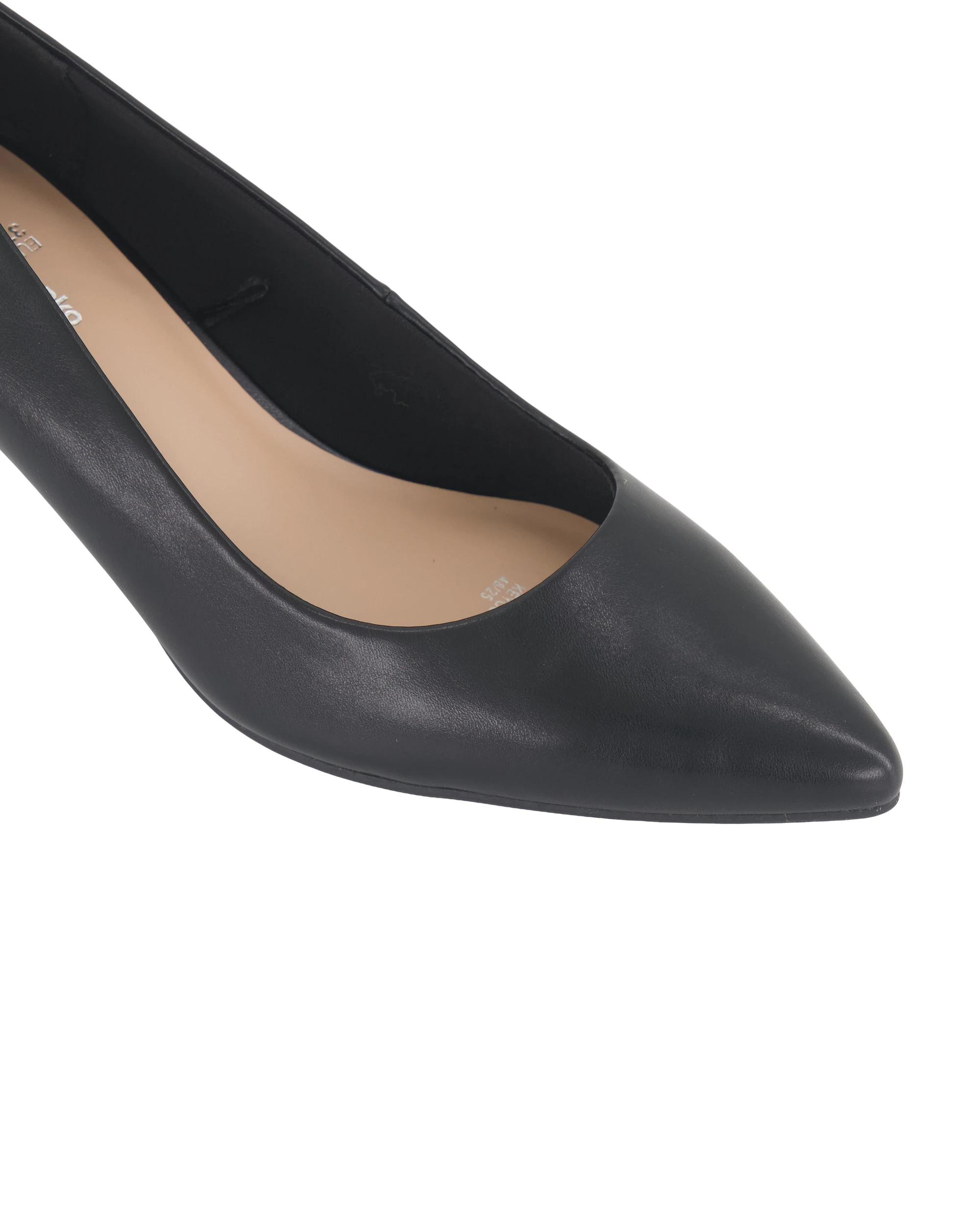 5 Court PU Heels Black, 5 of 5