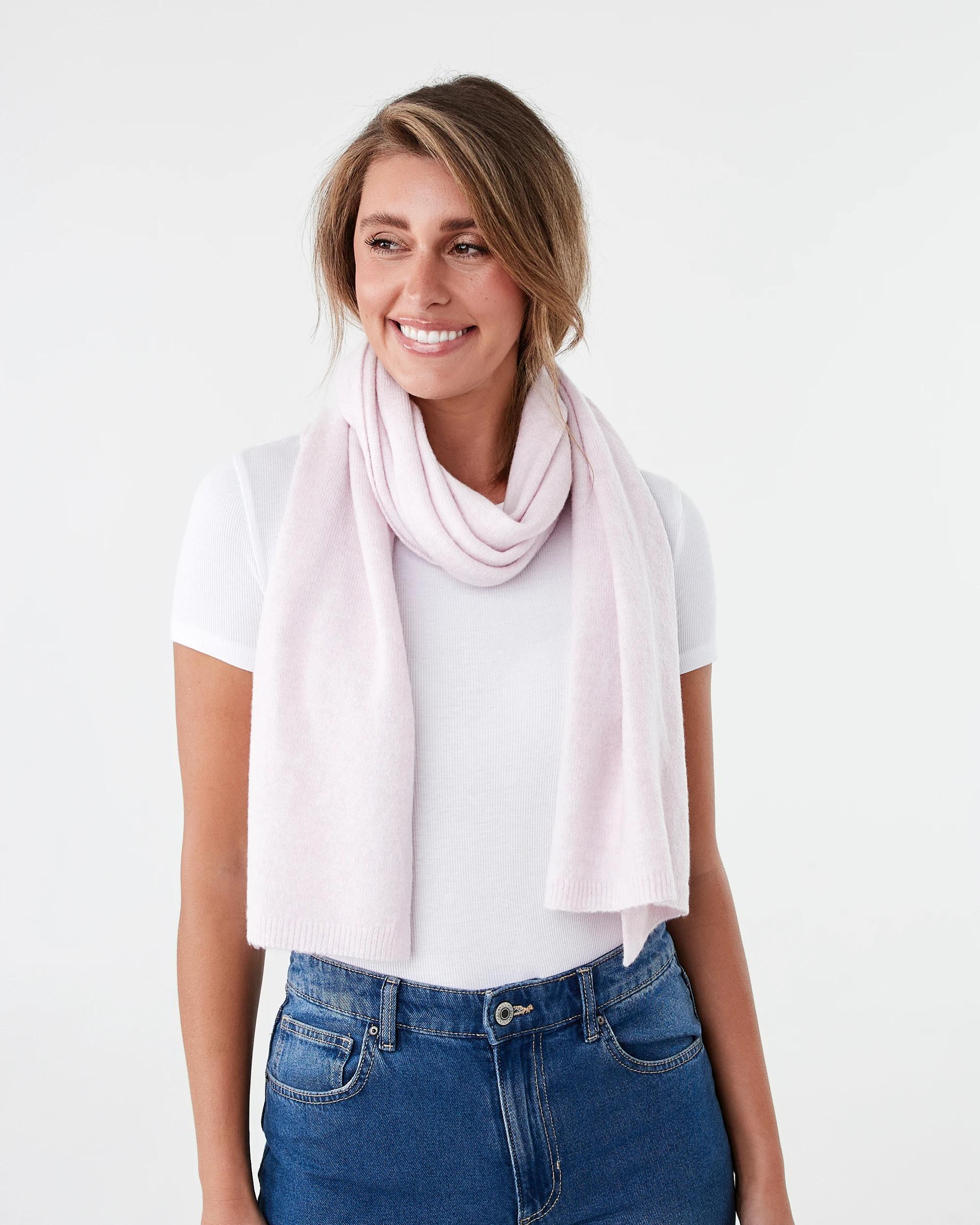 3 Fine Knit Scarf Soft Prpl, 3 of 3