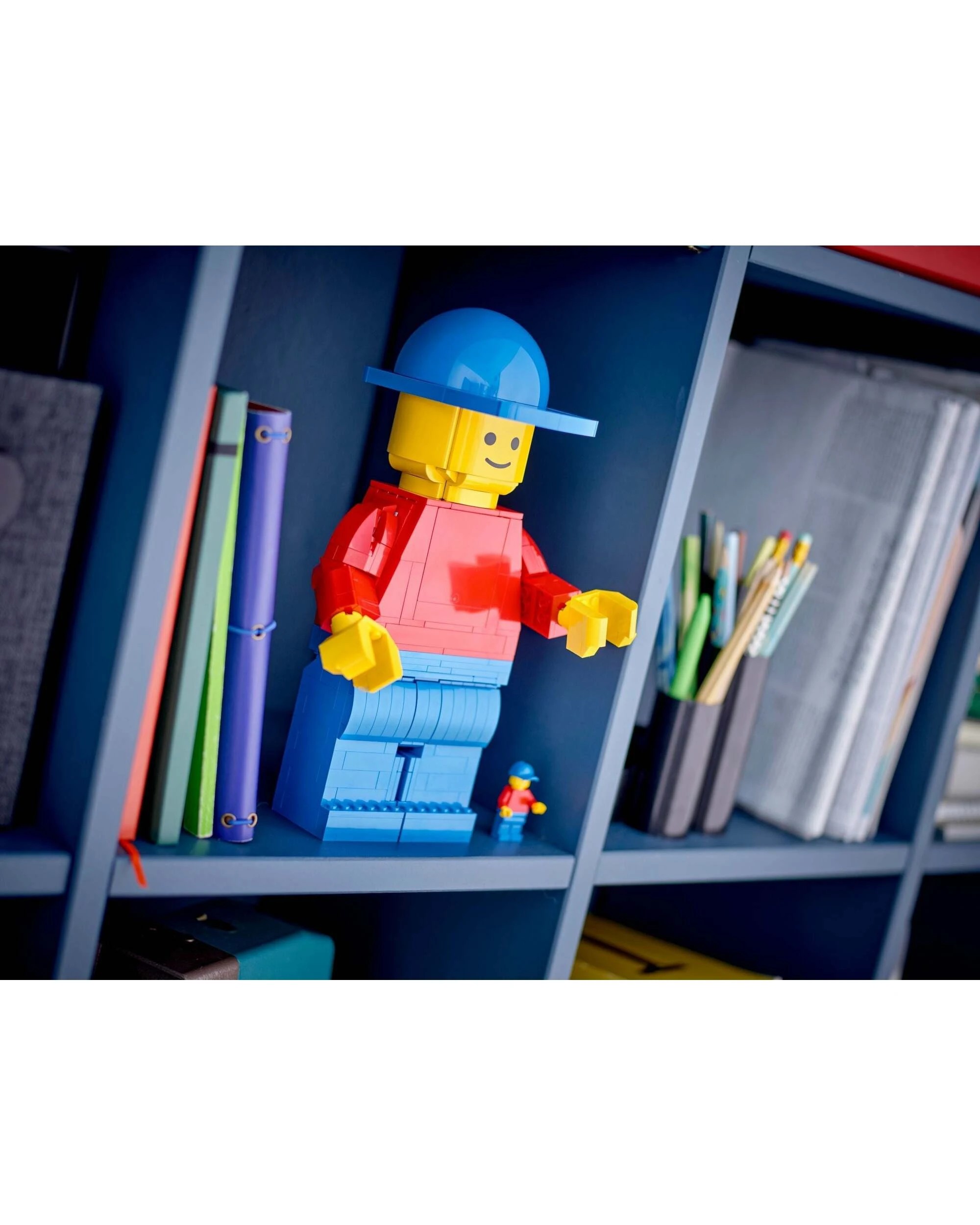 5 LEGO Minifigures Upscaled Minifigure 40649, 5 of 5