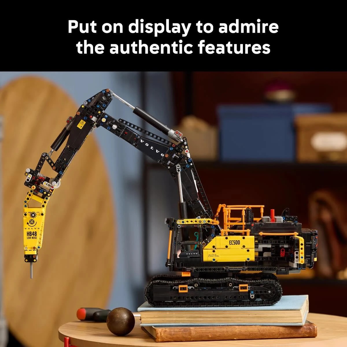 8 LEGO Technic Volvo EC500 Hybrid Excavator 42215, 8 of 10