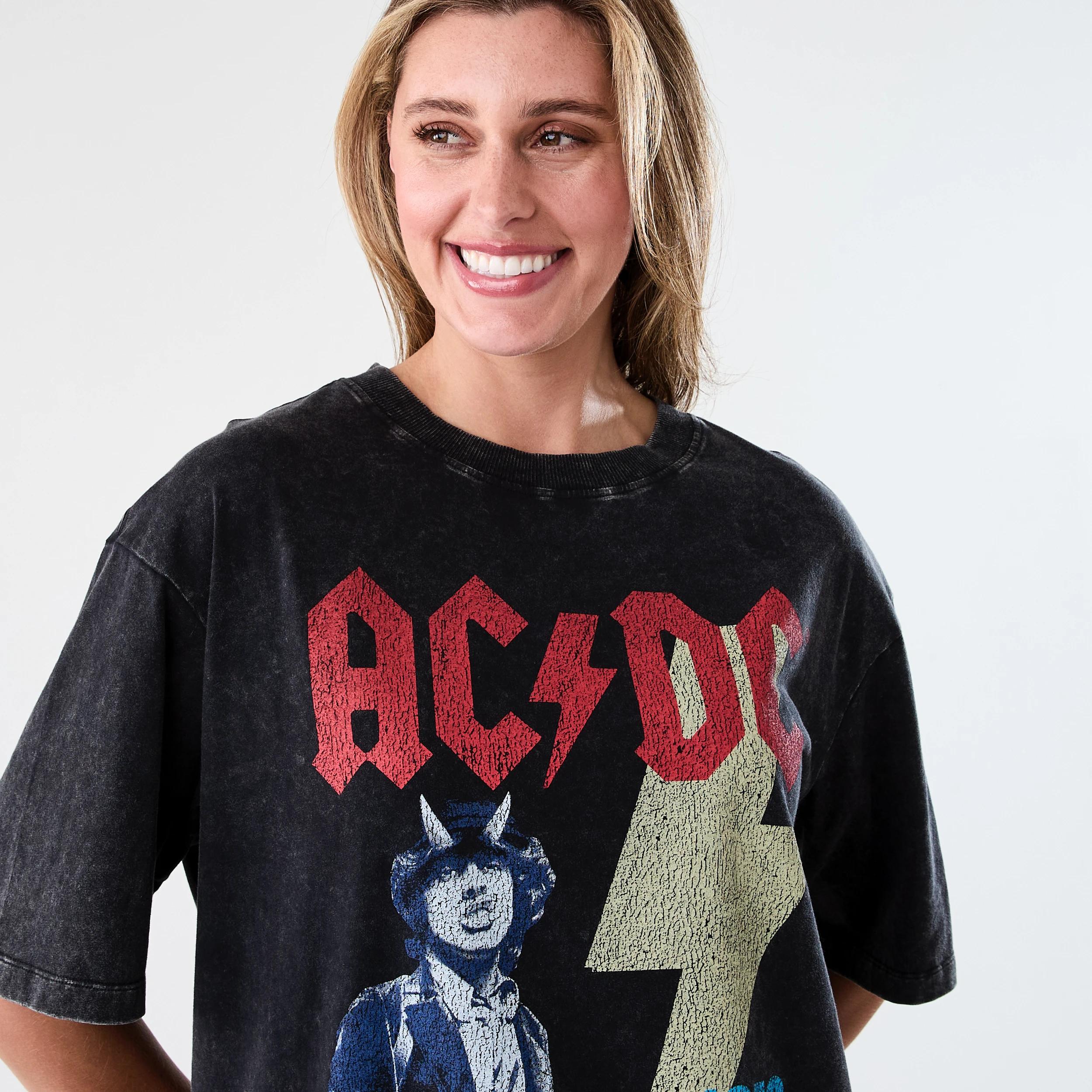 4 AC/DC License Short Sleeve Oversized T-shirt Acdc, 4 of 6