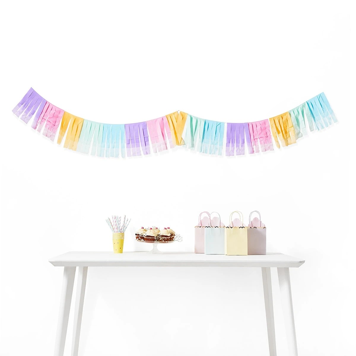 1 Pastel Streamer Garland, 1 of 5