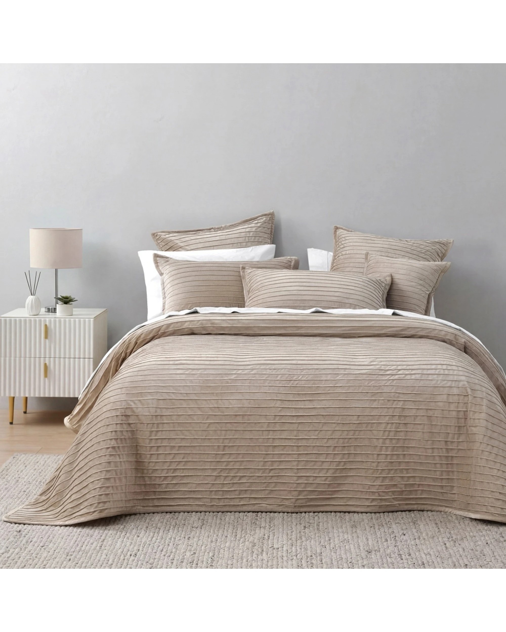 1 Bianca Saphira Velvet Ribbed Coverlet Set With Pillowcases - Super King Bed - Beige, 1 of 4