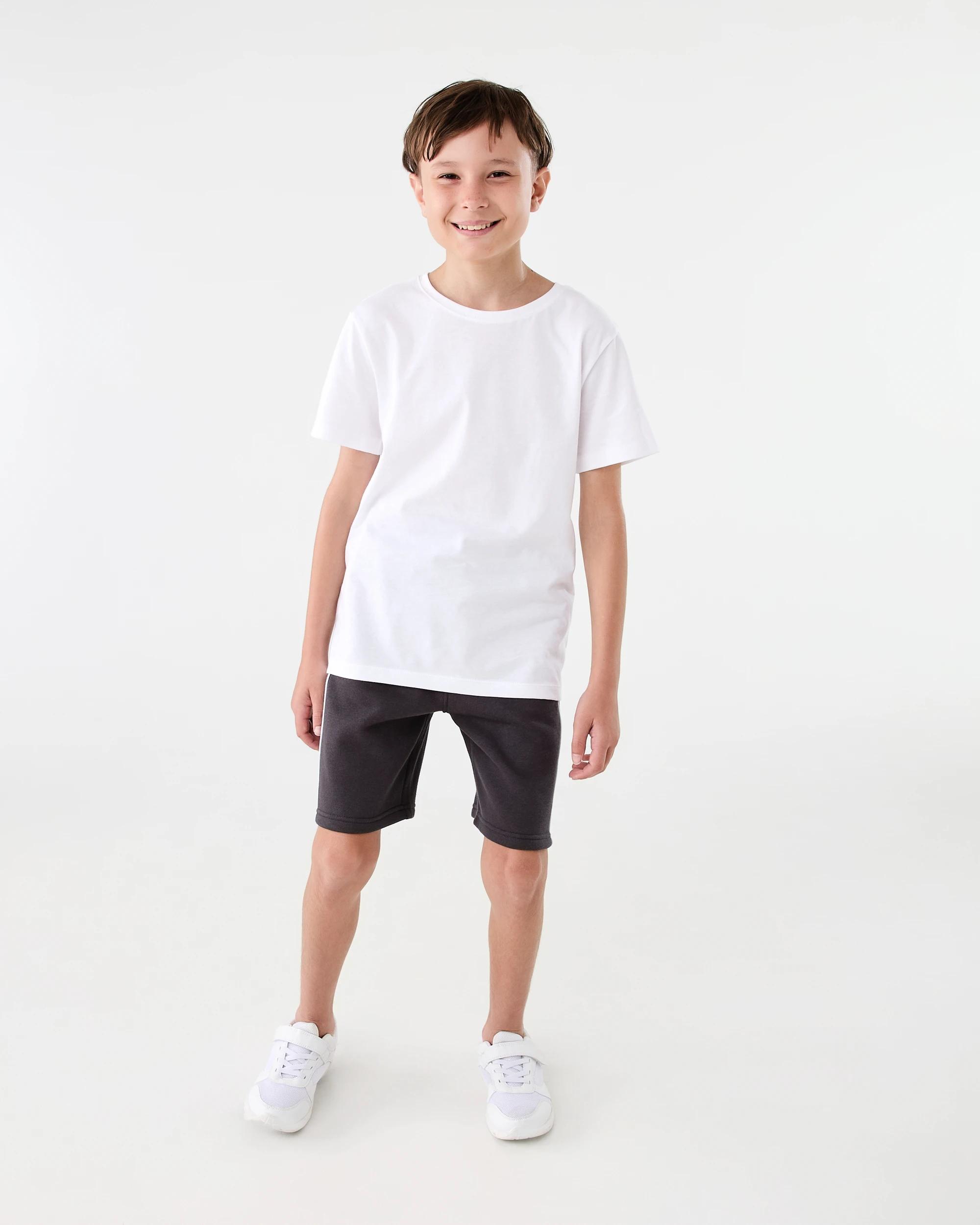 7 Panelled Knit Shorts Blk Sand, 7 of 7