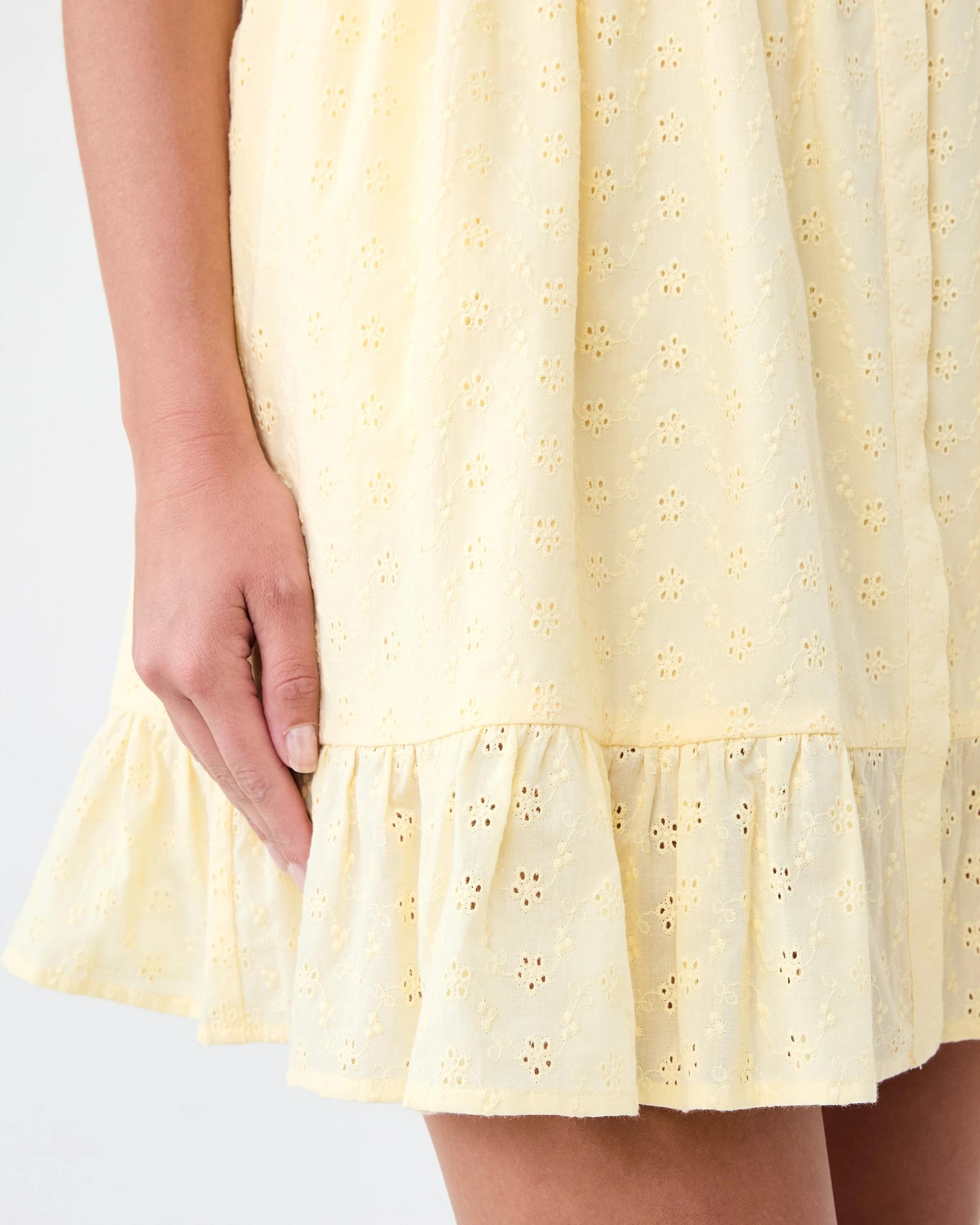 8 Sleeveless Tiered Broderie Mini Dress Fln Yellow, 8 of 9