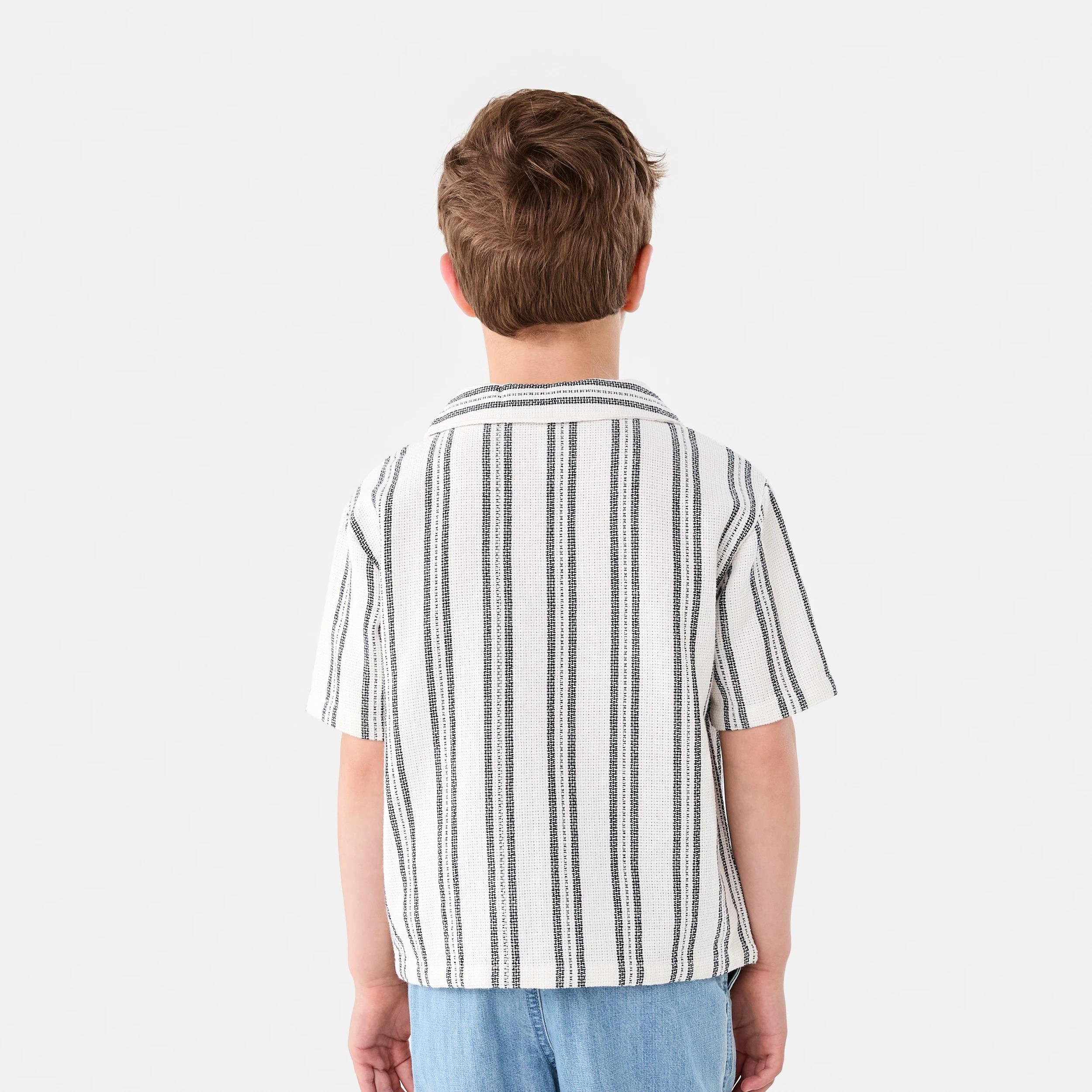 2 Short Sleeve Textured Stripe Resort Shirt Blk Stripe, 2 of 7