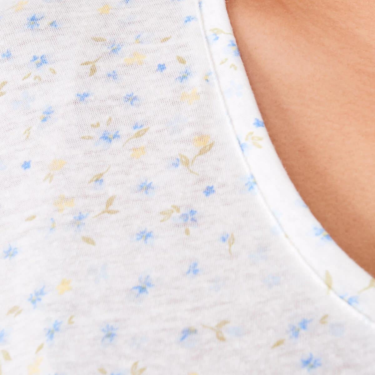 5 Curve Short Sleeve Print V-neck T-shirt Ditsy, 5 of 6