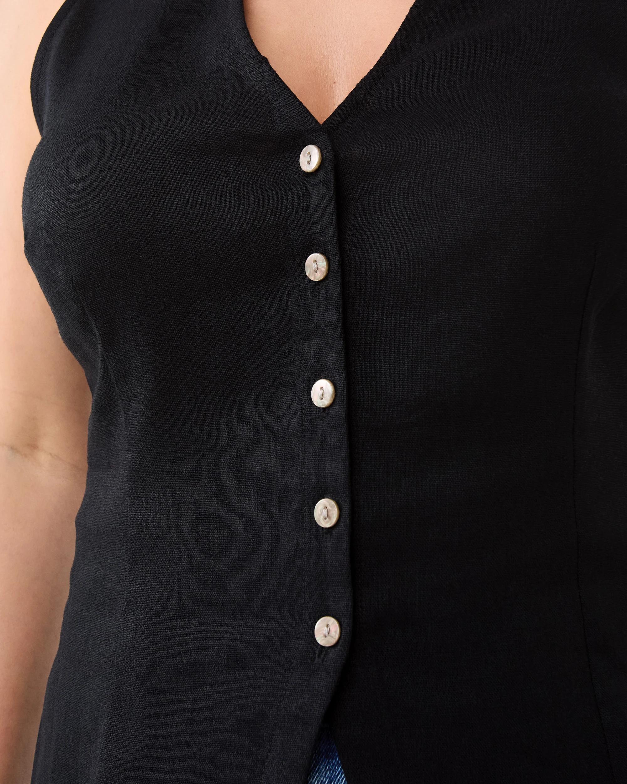 6 Sleeveless Collared Linen Blend Button Top Black, 6 of 7