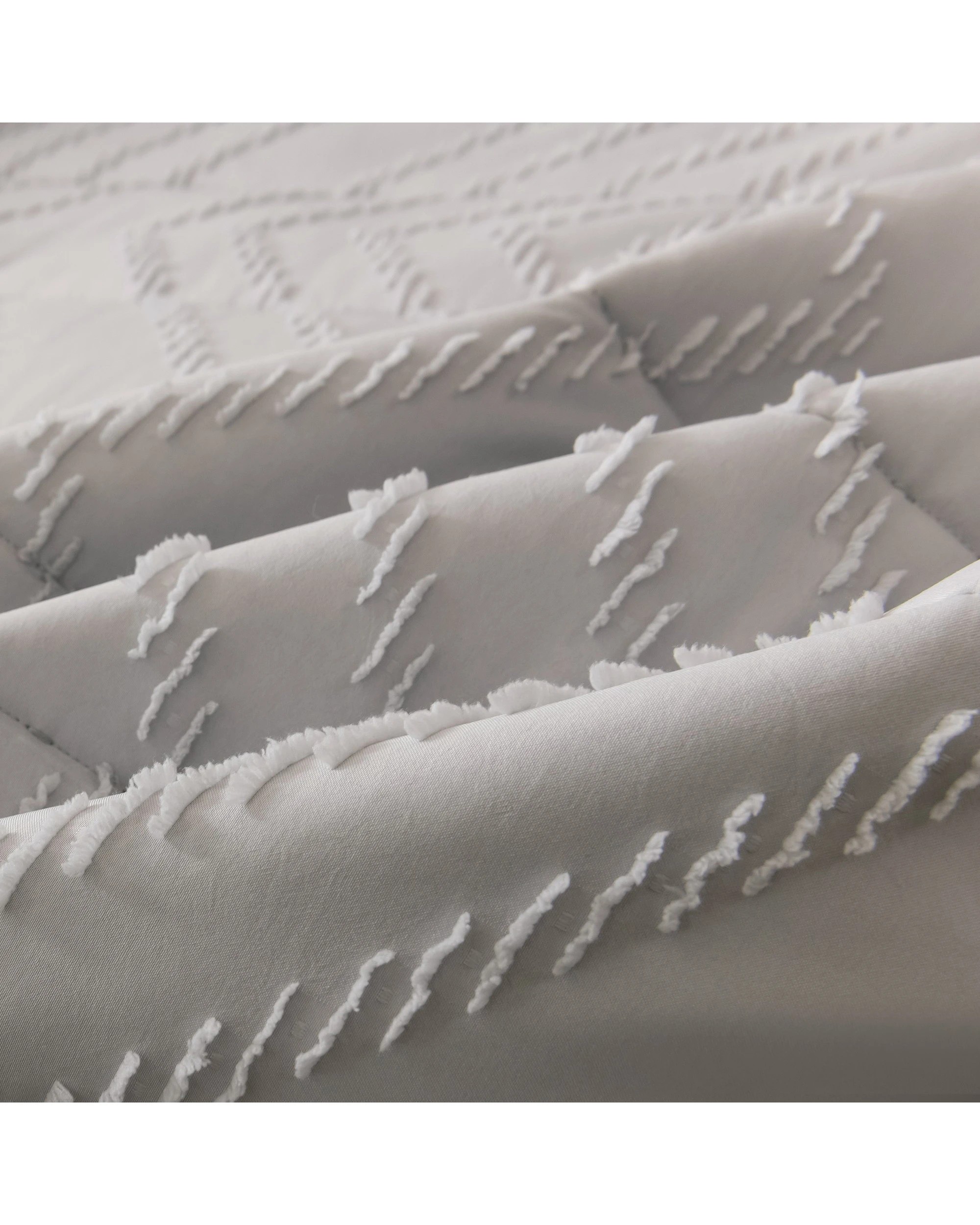 5 Dreamaker Lennox Chevron 6 Piece Comforter Set - Queen Bed - Silver, 5 of 9