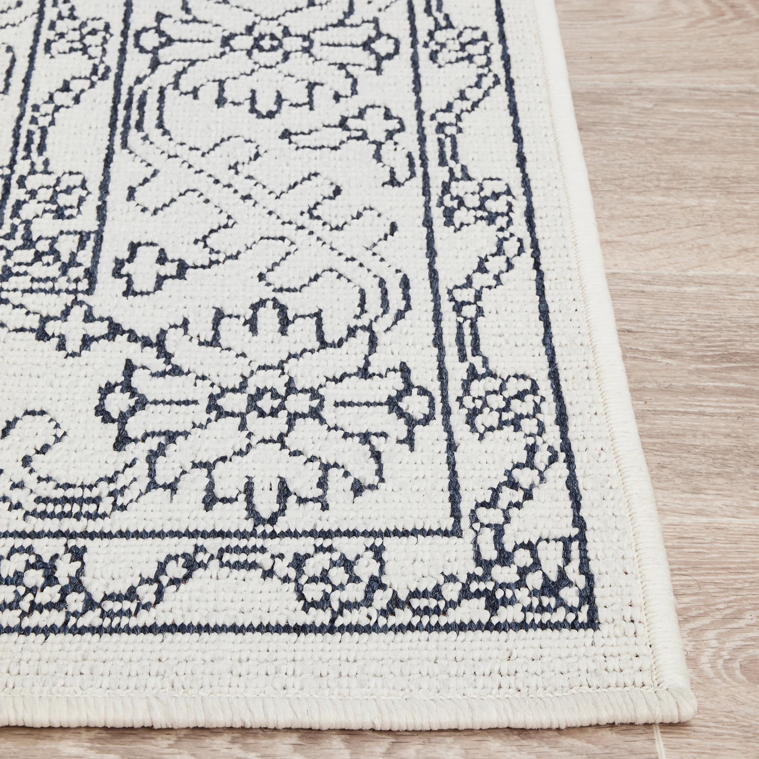 6 Common Ground Rugs Coastline 5555 Outdoor 220x150cm - Medium Pet Friendly Floor Rug - White, 6 of 7