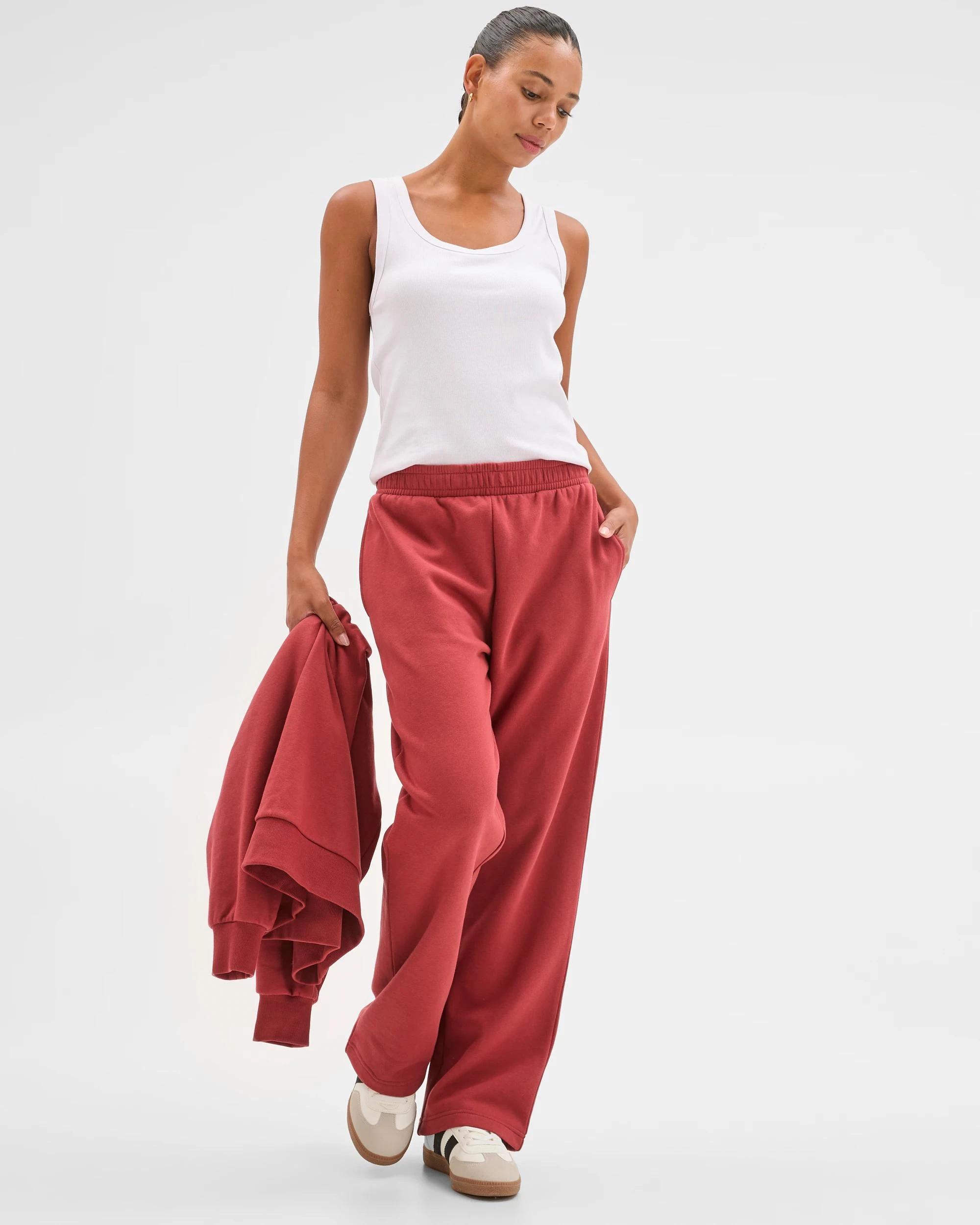 2 Target Active Active Australian Cotton Blend Straight Leg Fleece Trackpants EARTH ROSE, 2 of 4