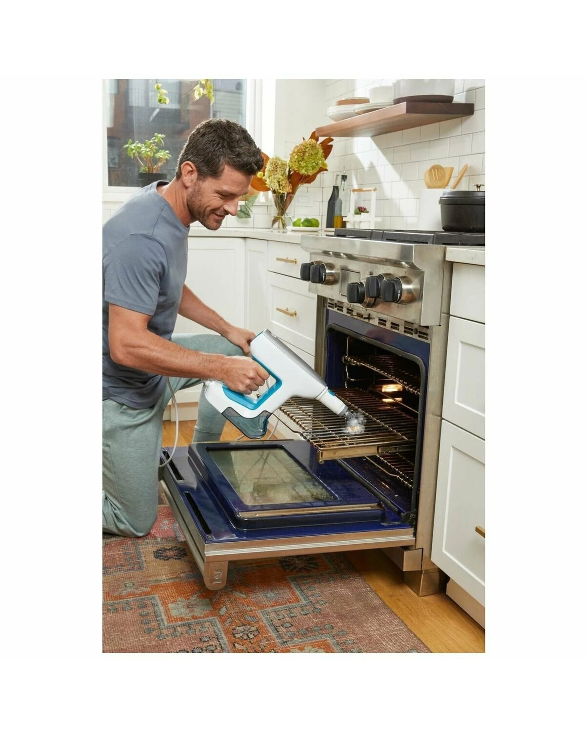 8 Black & Decker 1500W SteamSystem with Floor Extension, 8 of 10
