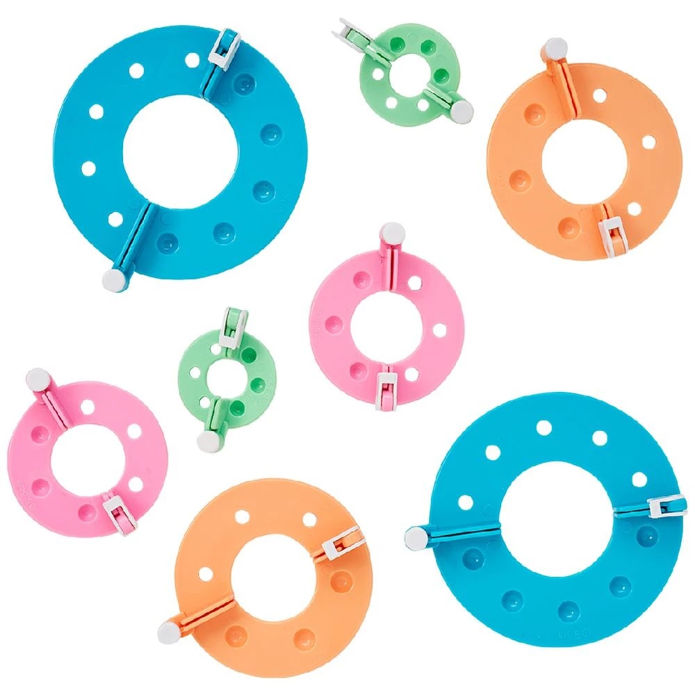 3 Born Pom Pom Makers 4 Pack, 3 of 3