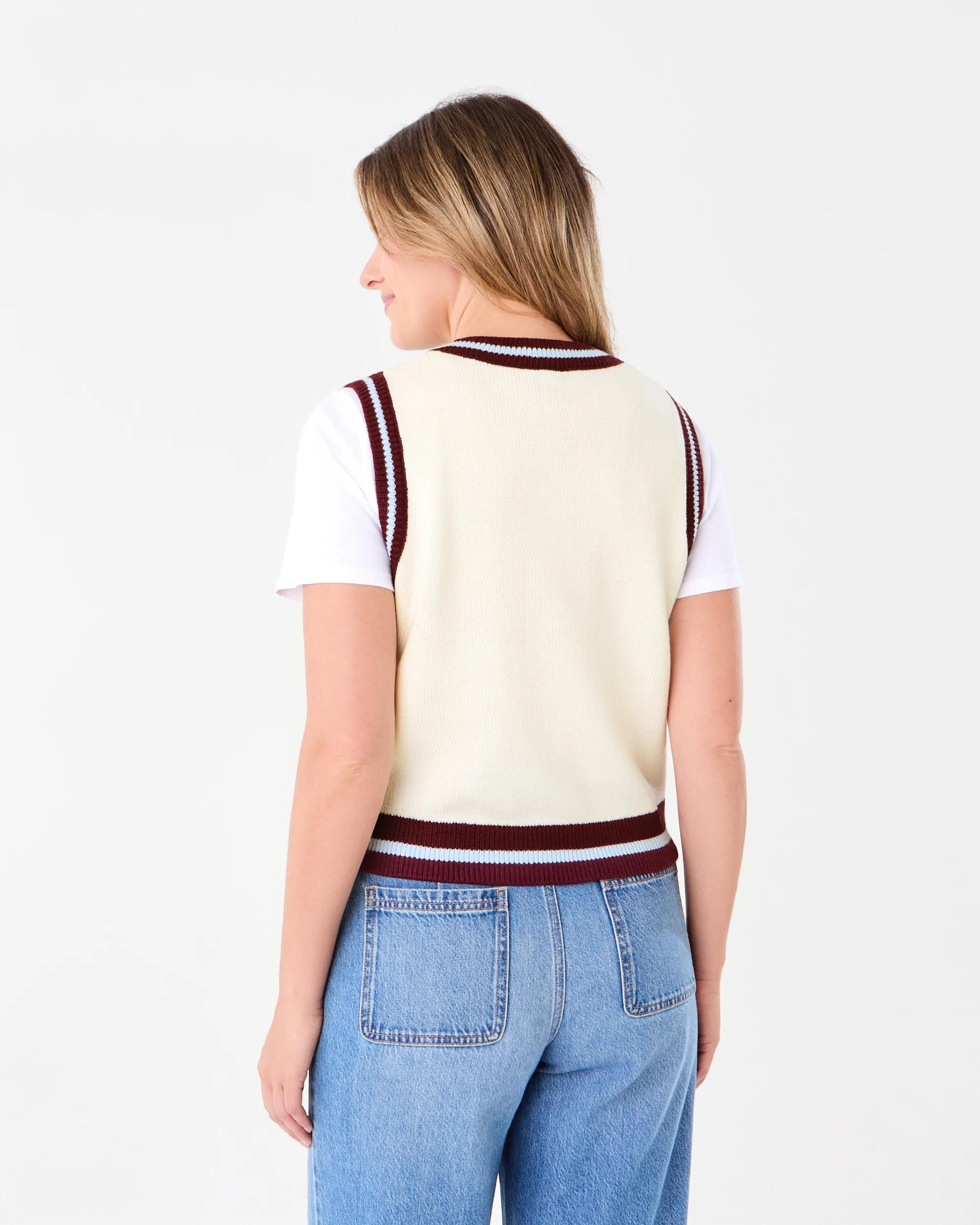 3 Disney Mickey Mouse License Vest Mickey, 3 of 7