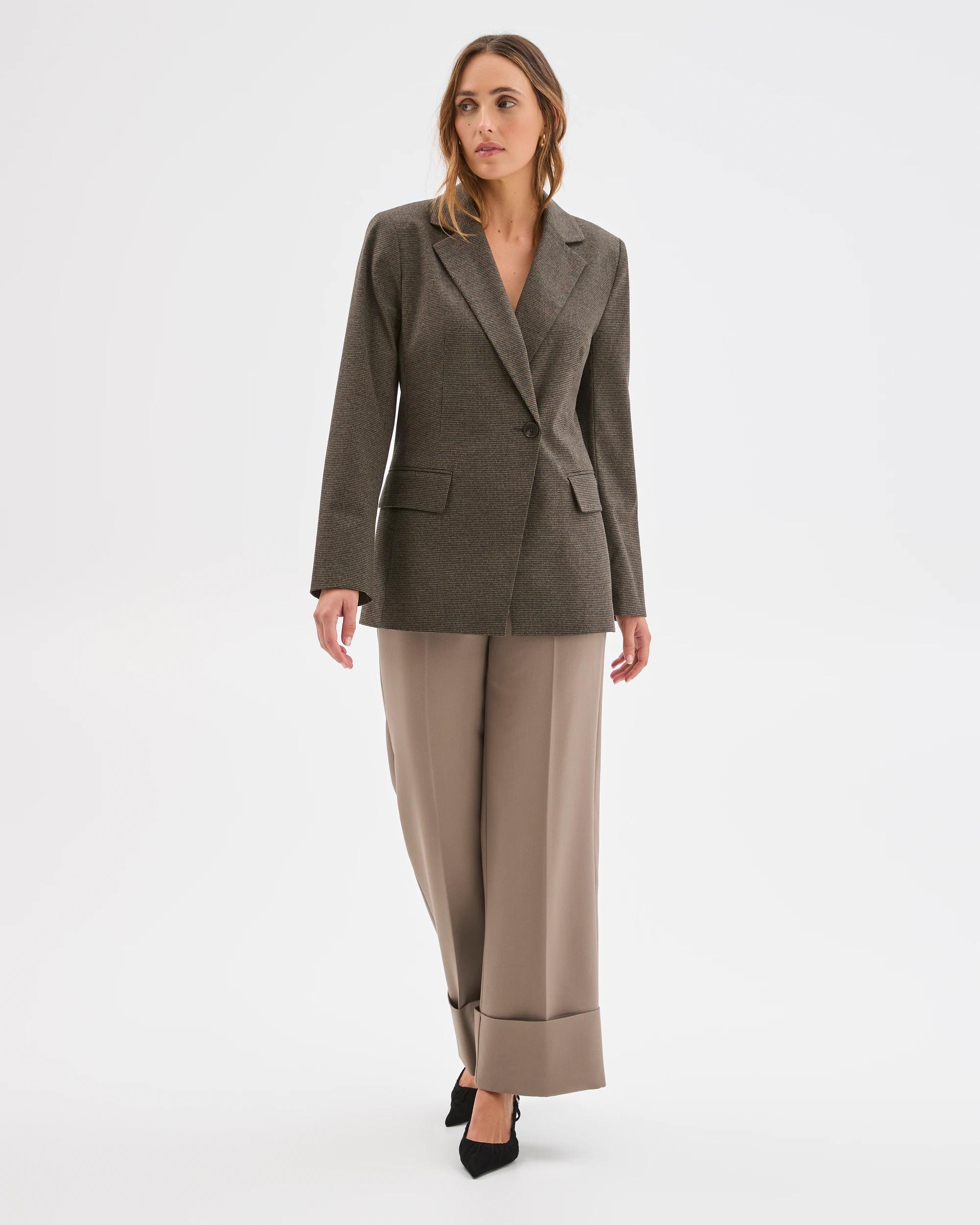 4 Target Woman Preview Double Houndstooth Blazer BROWN, 4 of 7