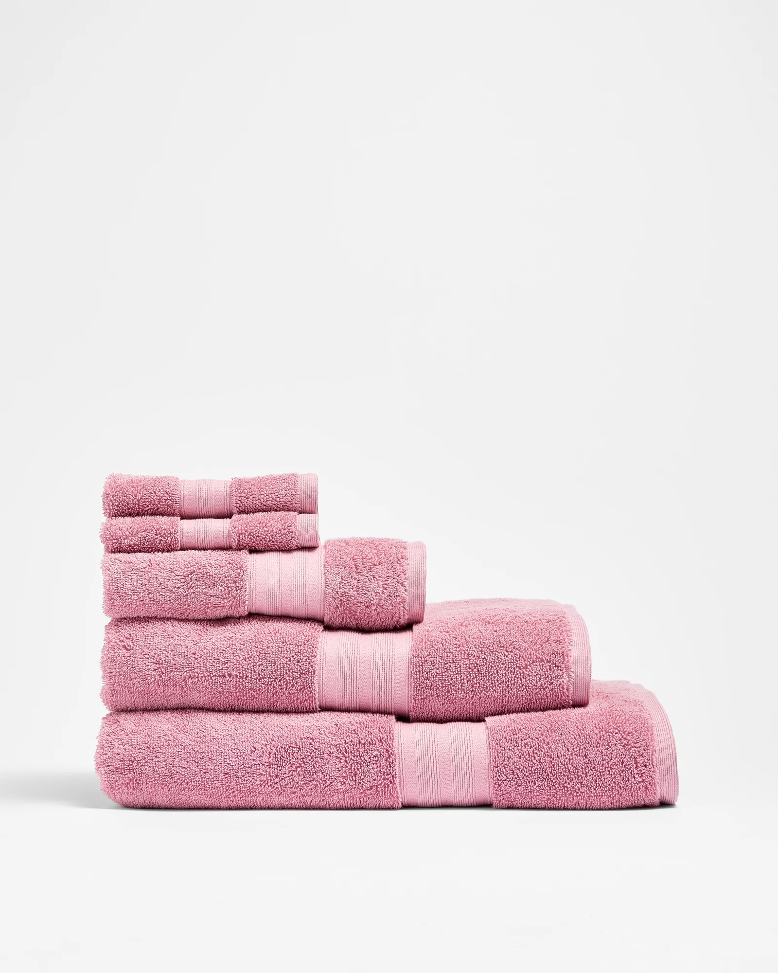3 Grandeur Bath Towel
 - Pink, 3 of 3