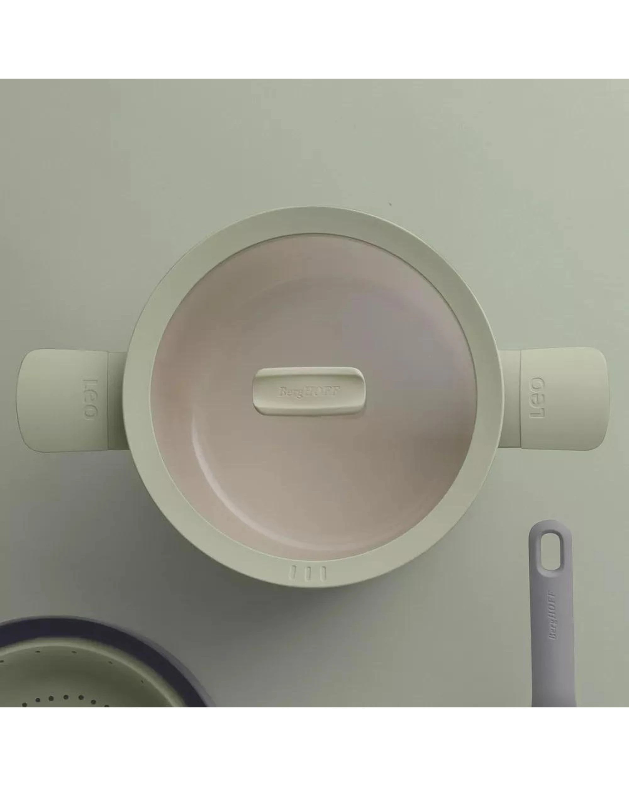 4 BergHOFF Balance Stockpot with Lid 24cm x 14cm  Sage, 4 of 5