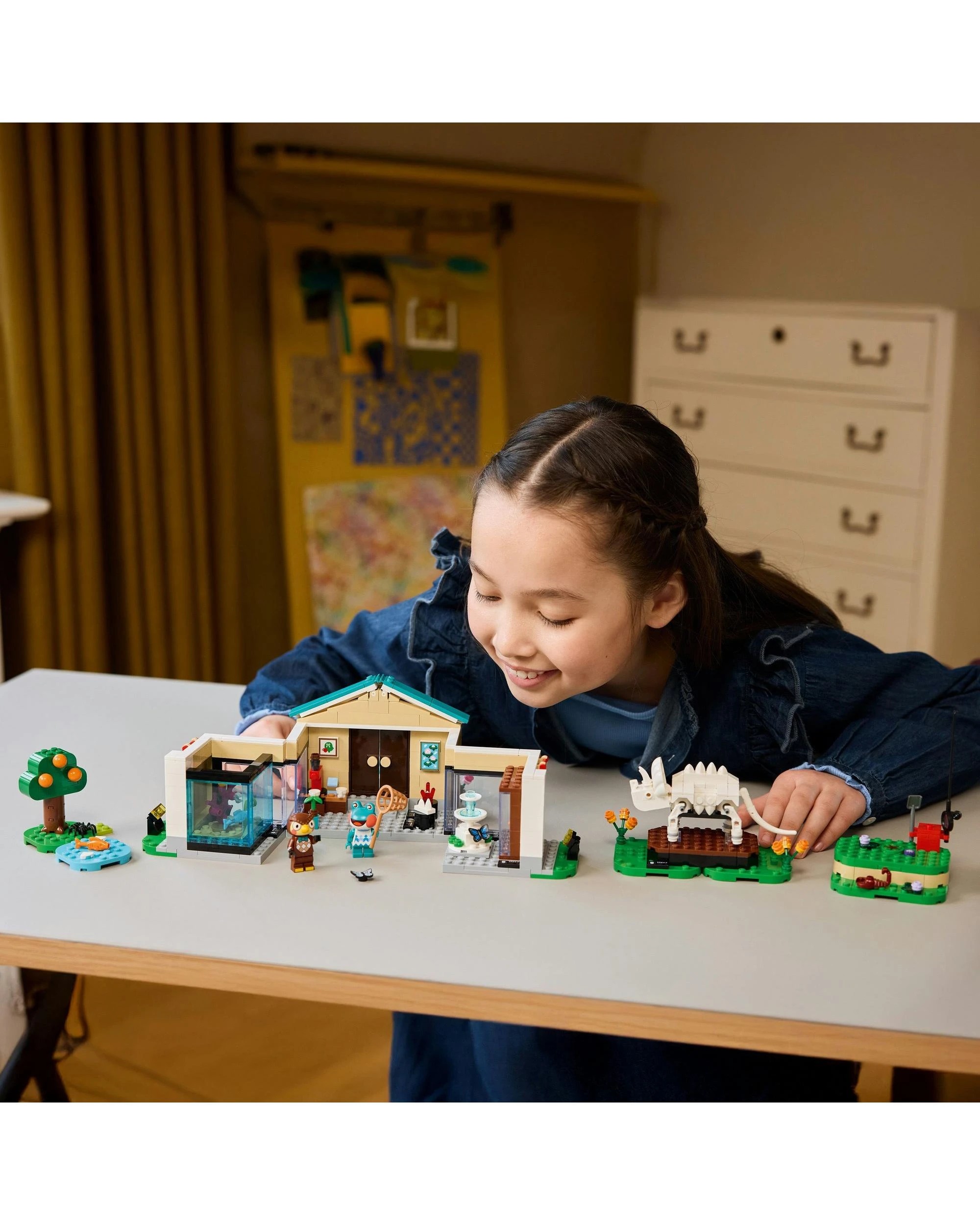 4 The LEGO Group LEGO Animal Crossing Blathers Museum Collection - 77056, 4 of 10