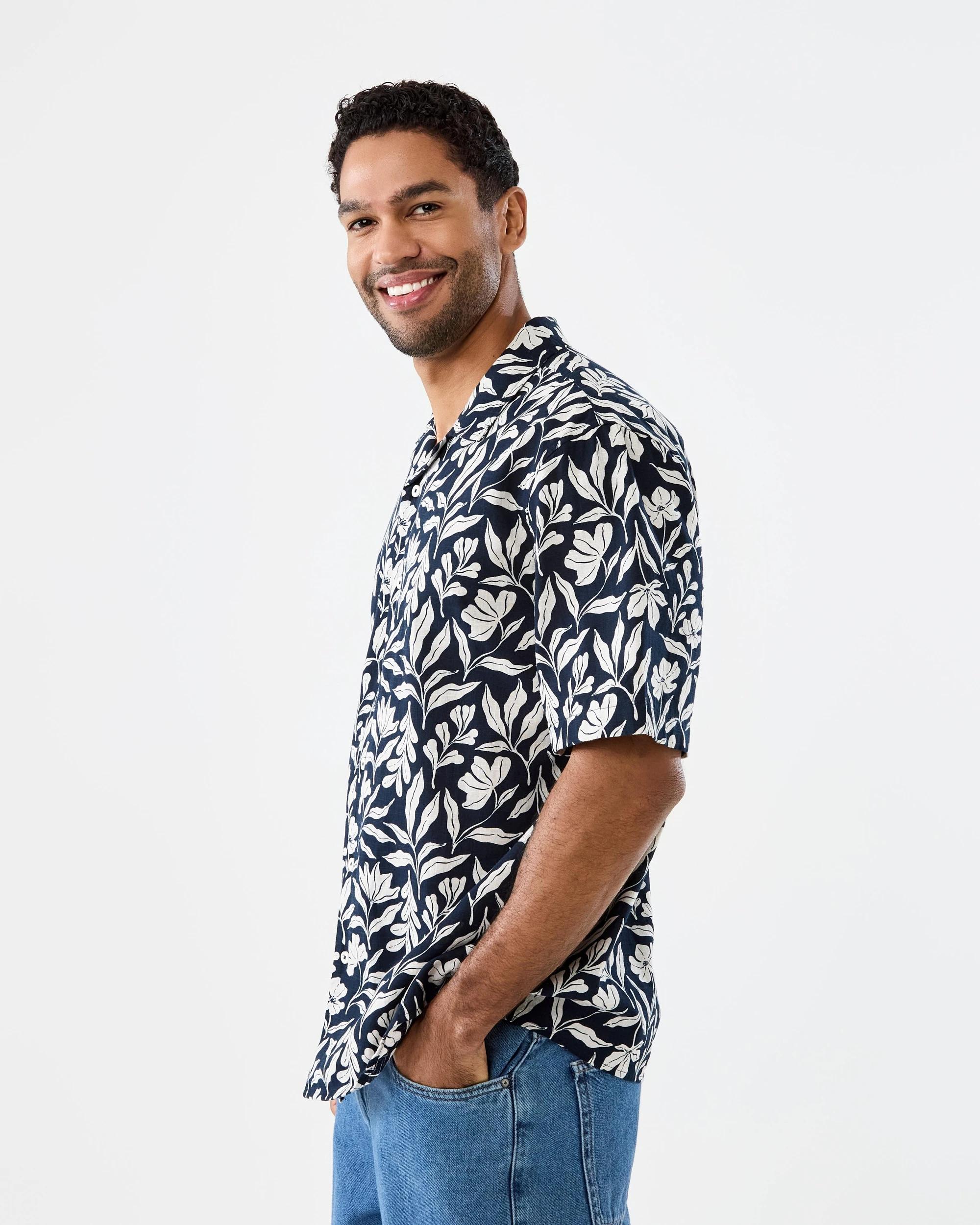 2 Short Sleeve Textured Print Shirt Nvy Soft, 2 of 8